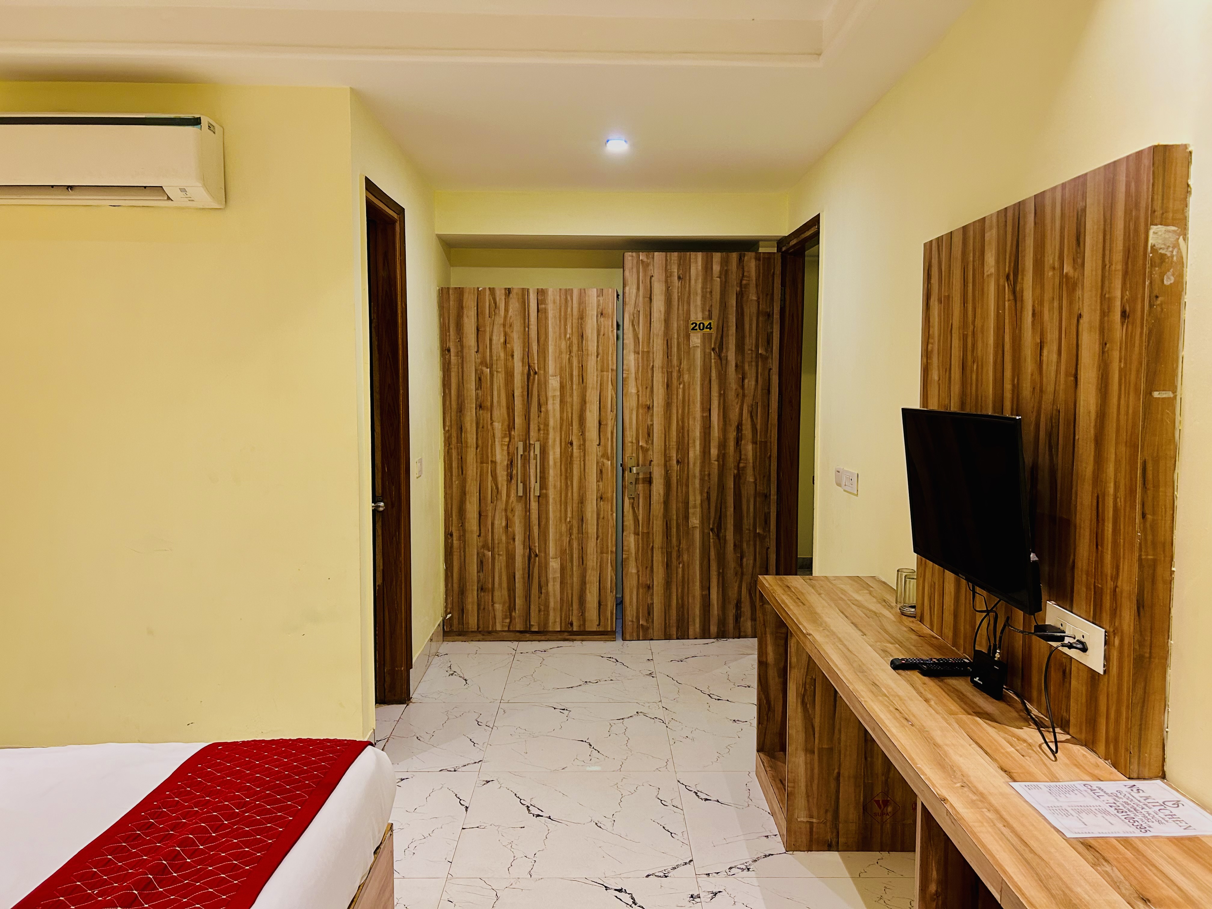 Double Superior King Bed