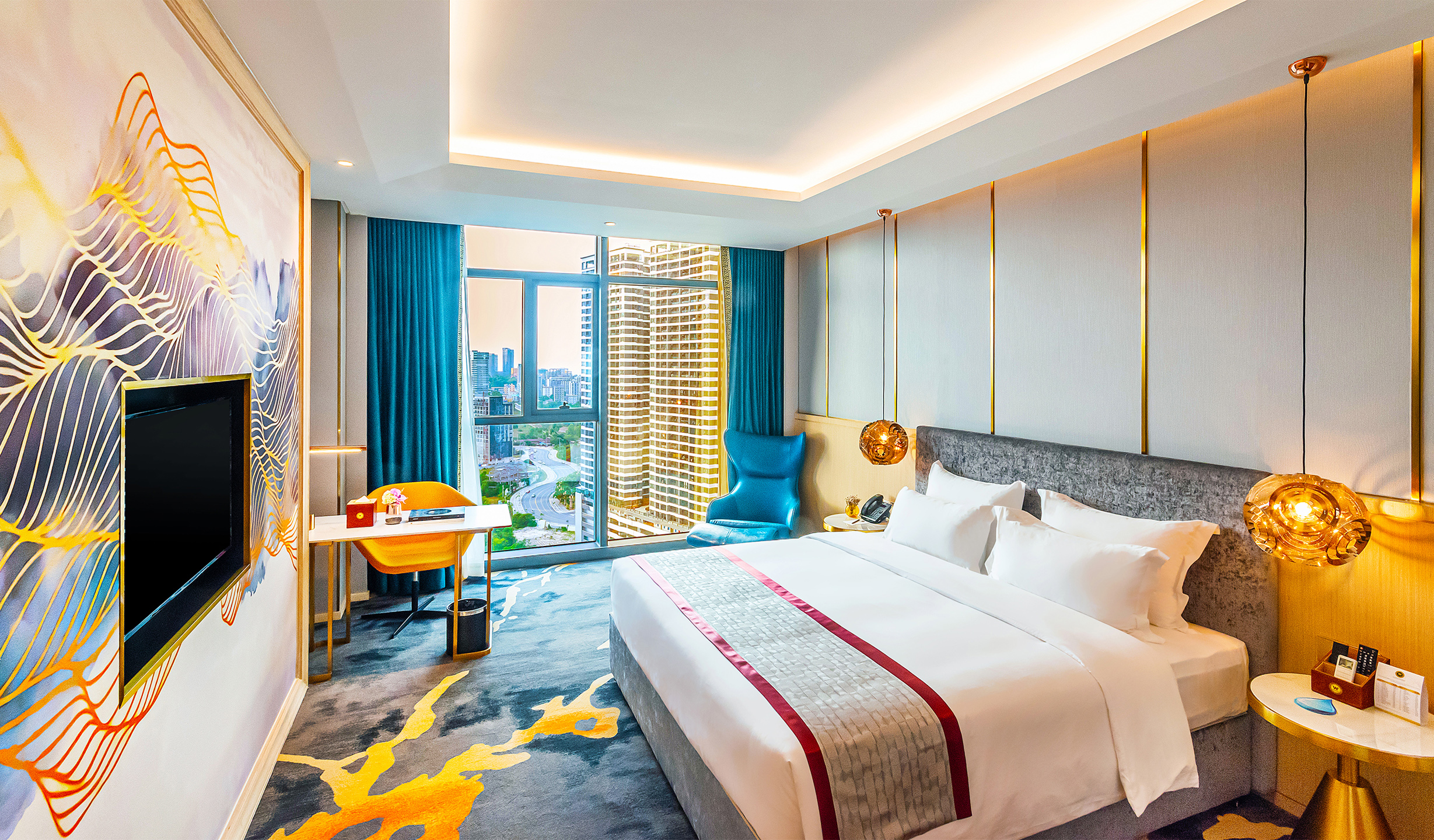 Double Deluxe King Bed