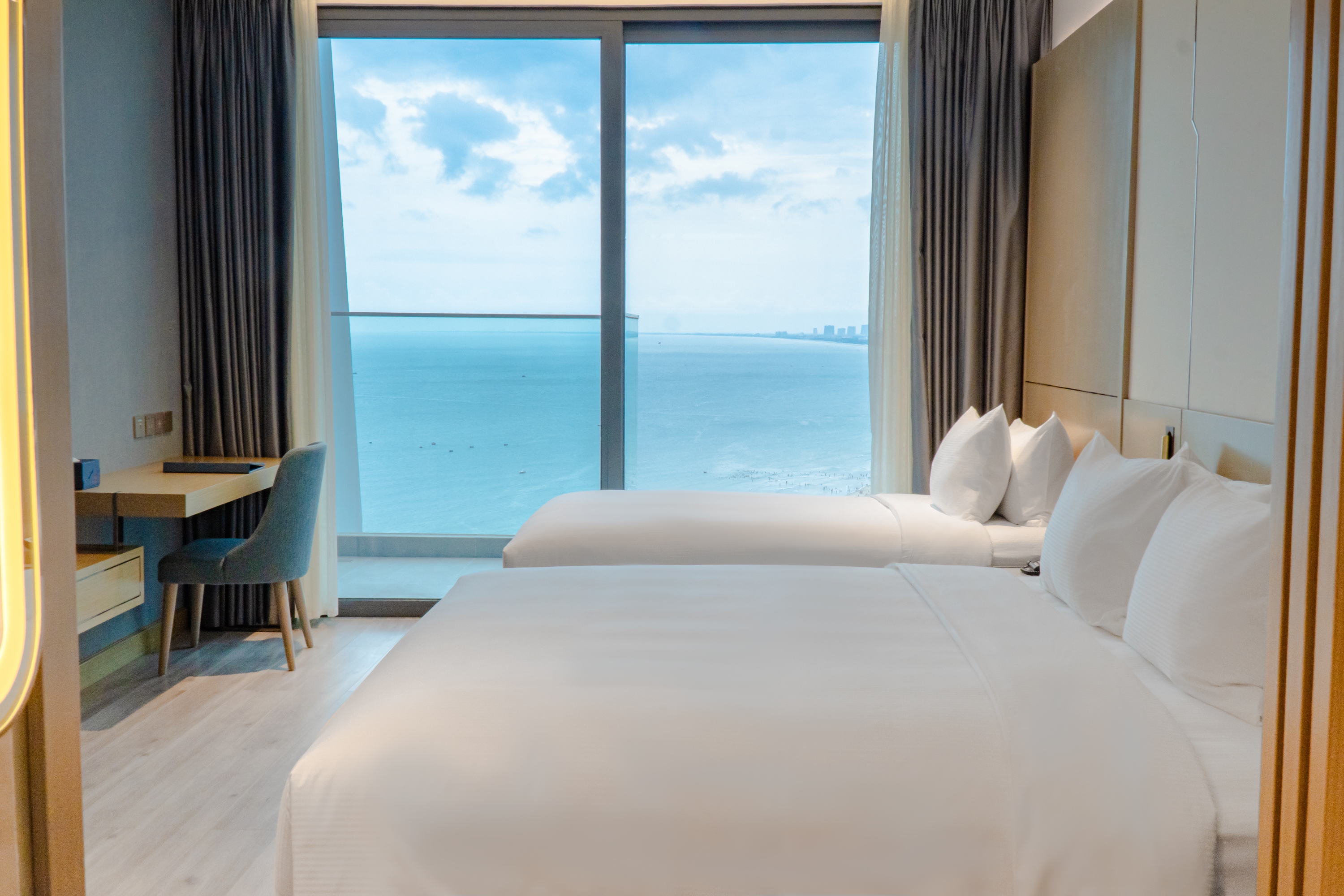 Triple Partial Sea View