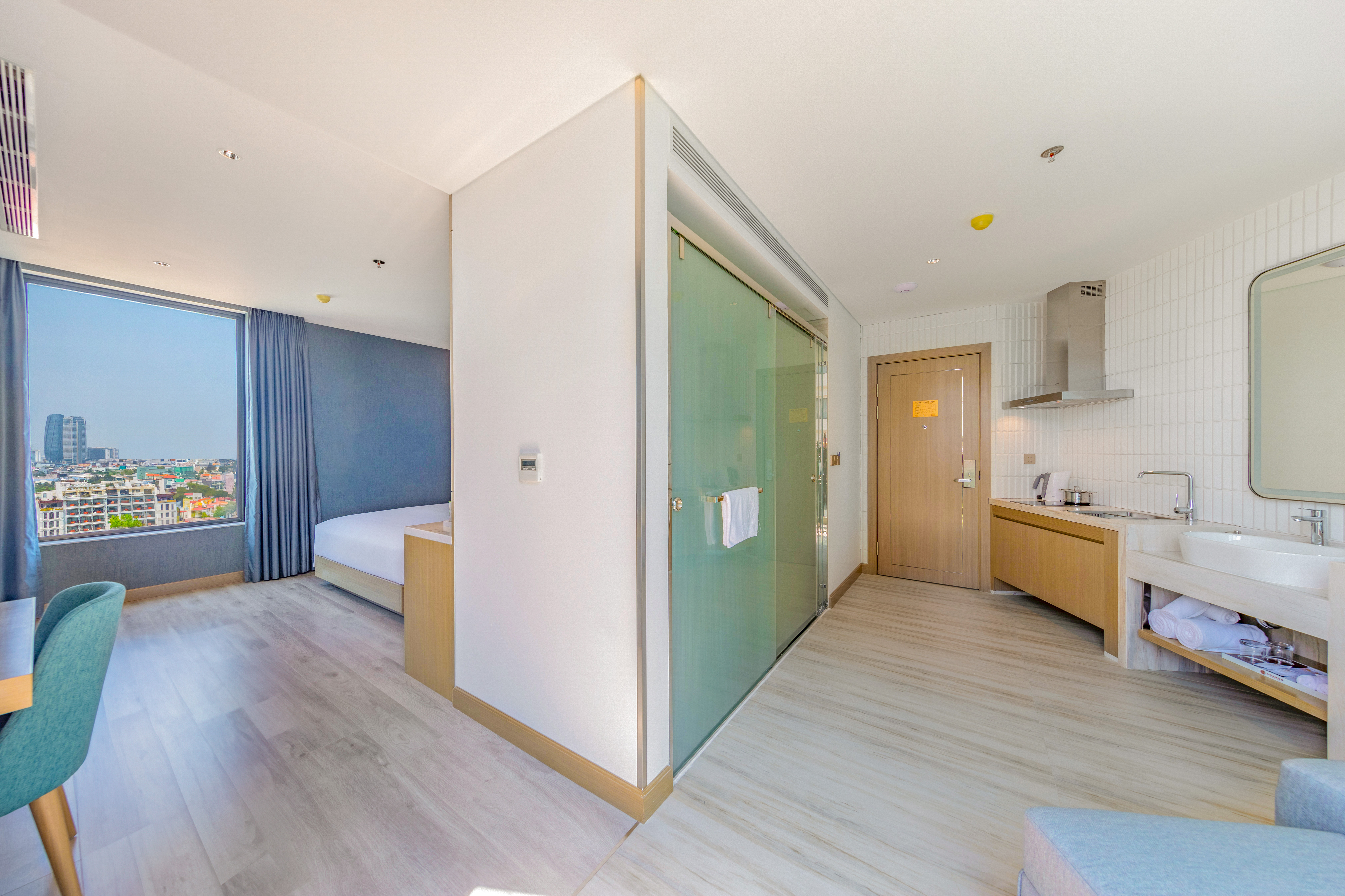 Studio Partial Sea View