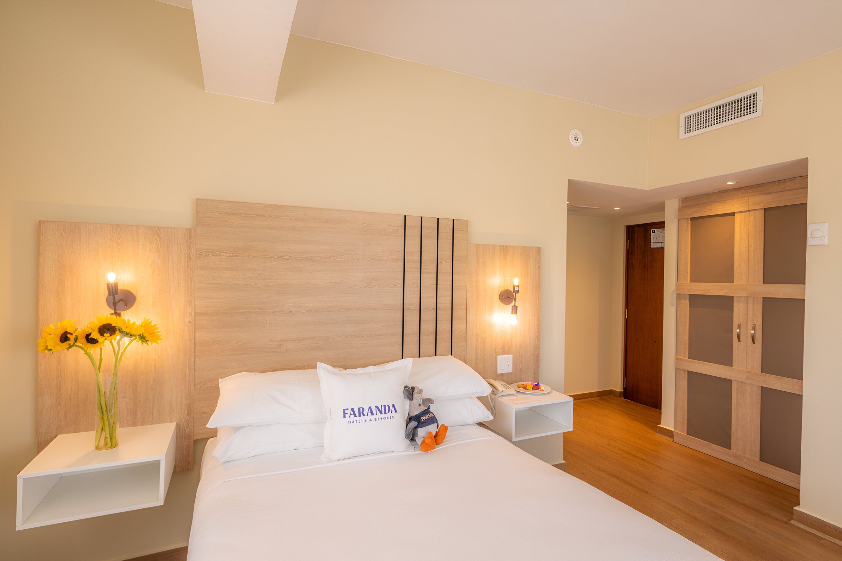 Double Queen Size Bed