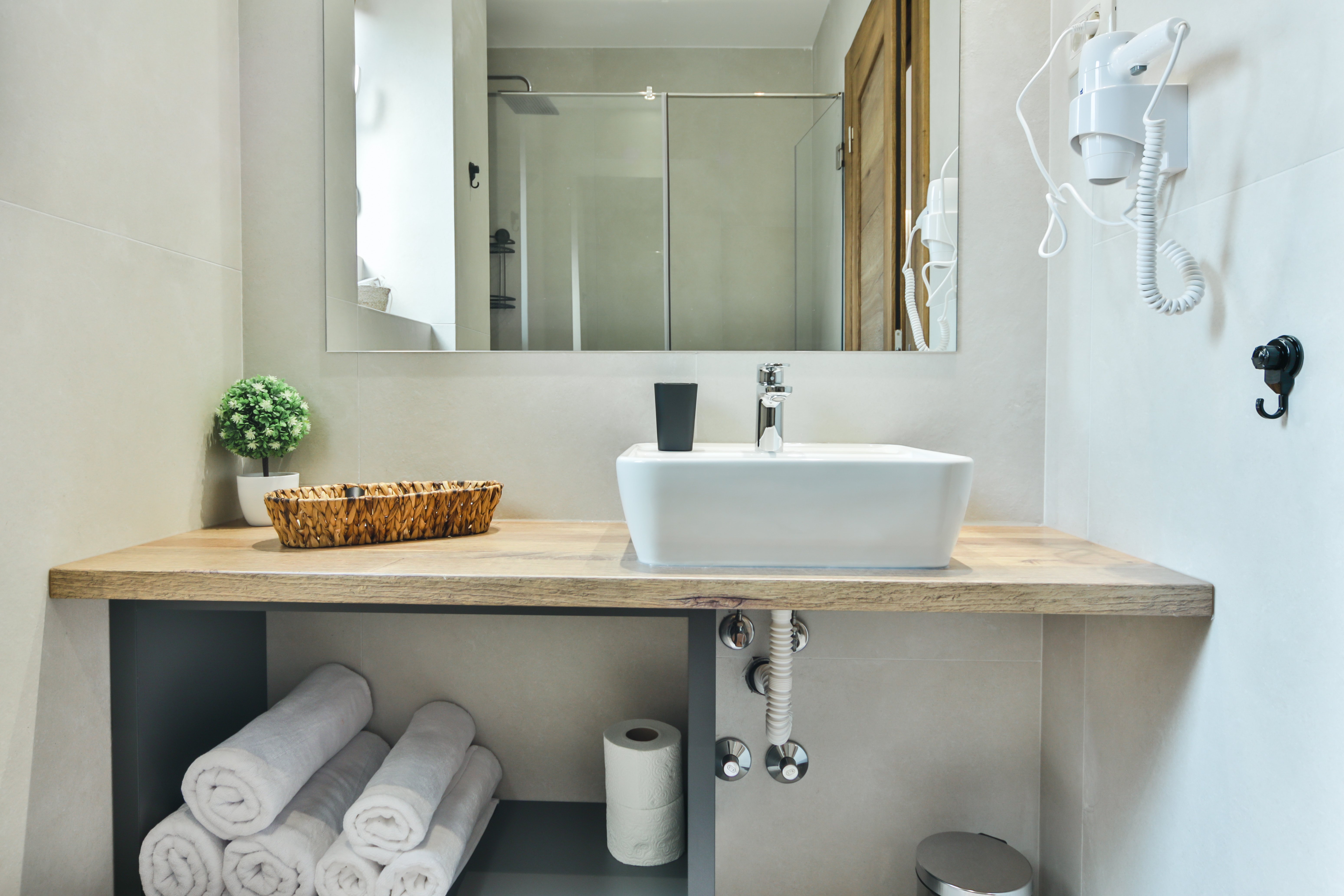 Double or Twin Deluxe