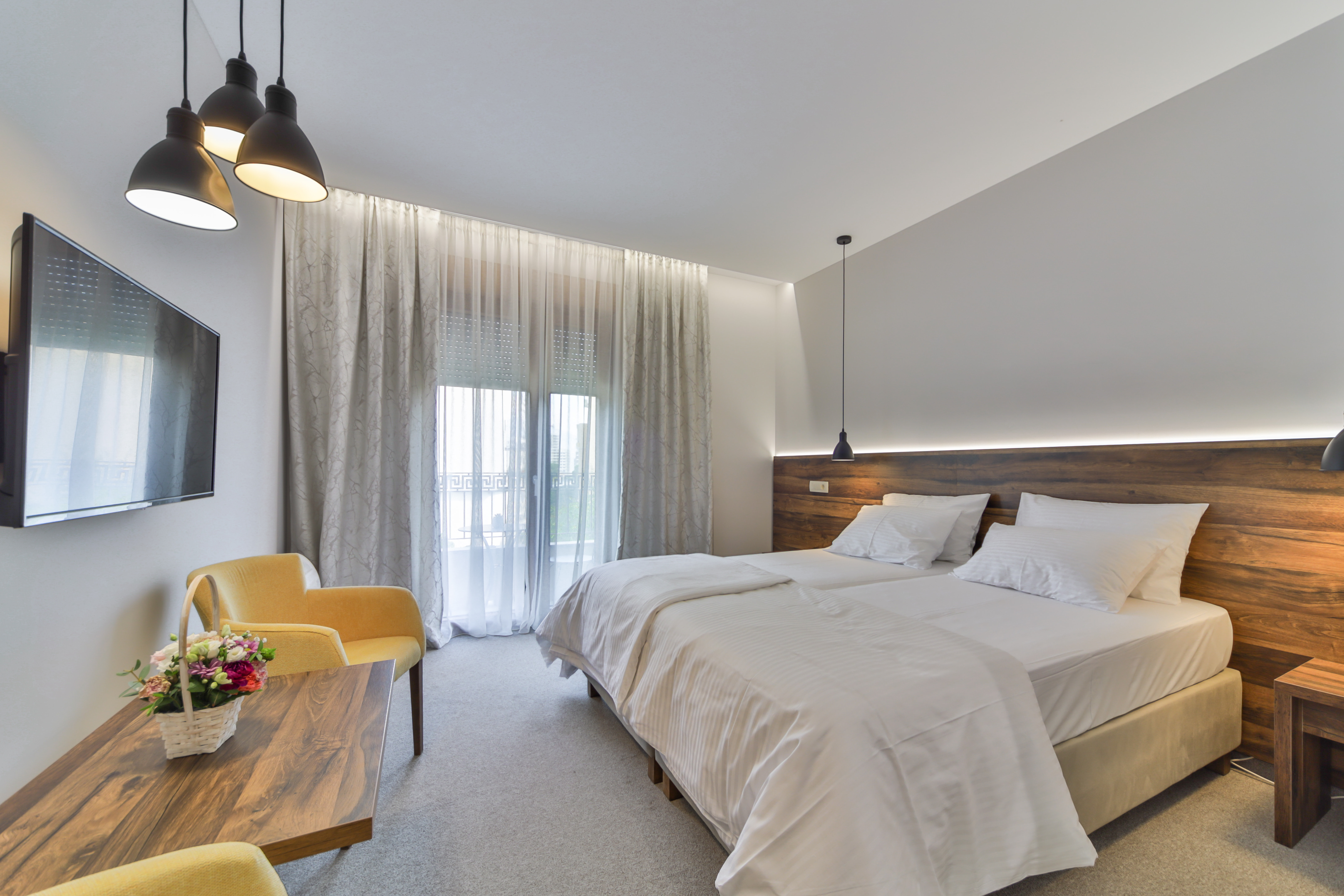 Double or Twin Deluxe