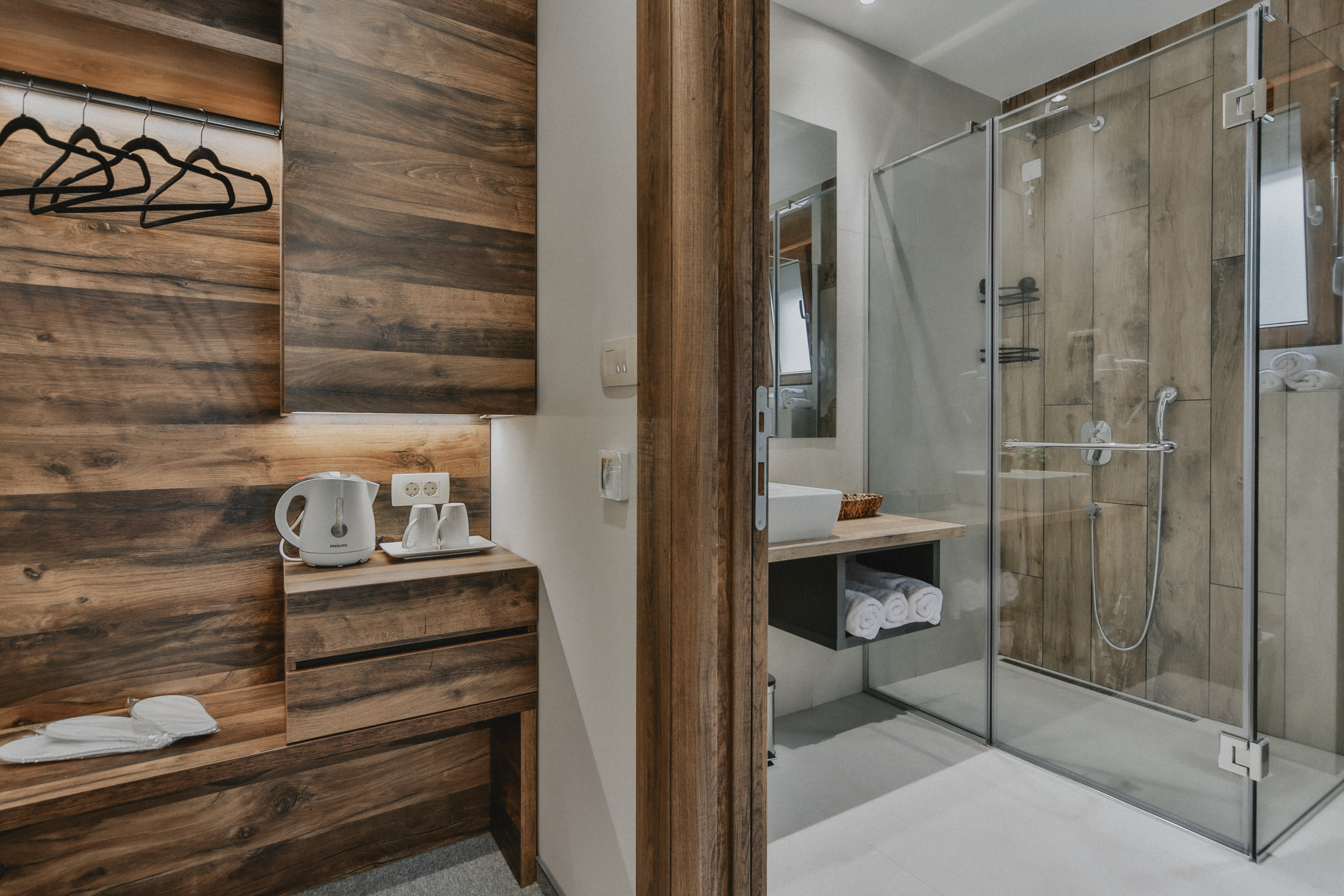 Double or Twin Standard