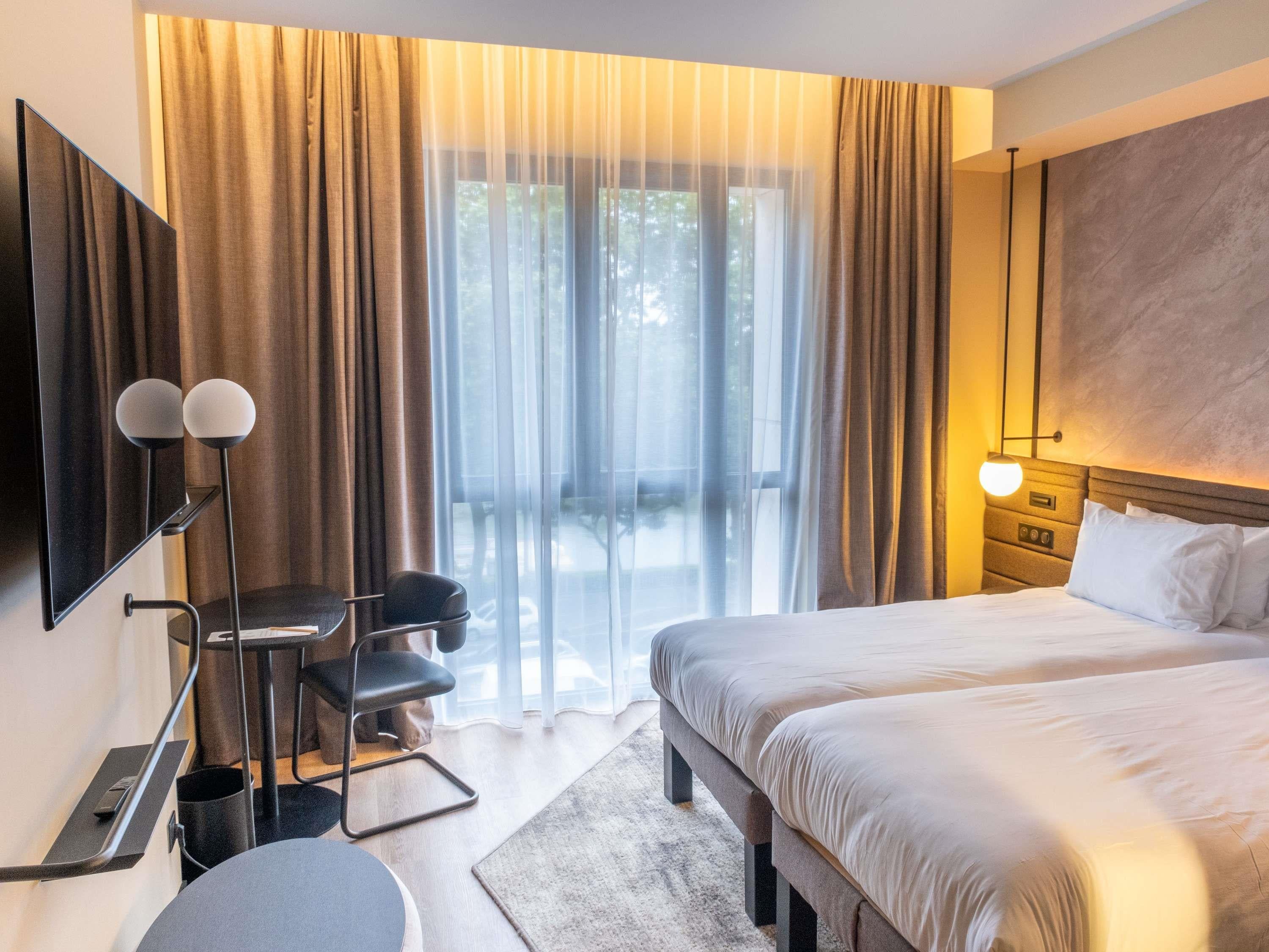 Double Classic with Views