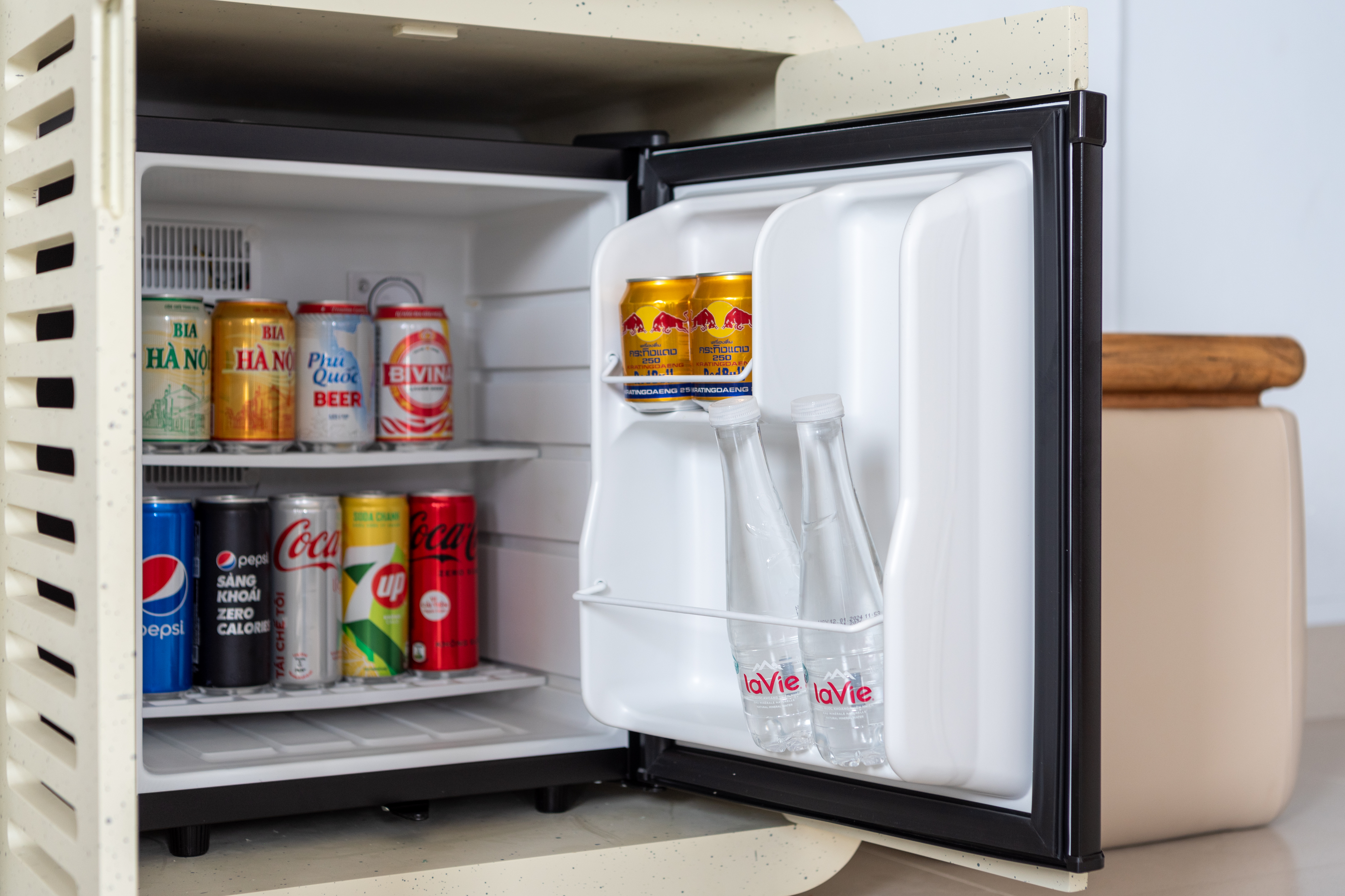 Double Deluxe One Bed