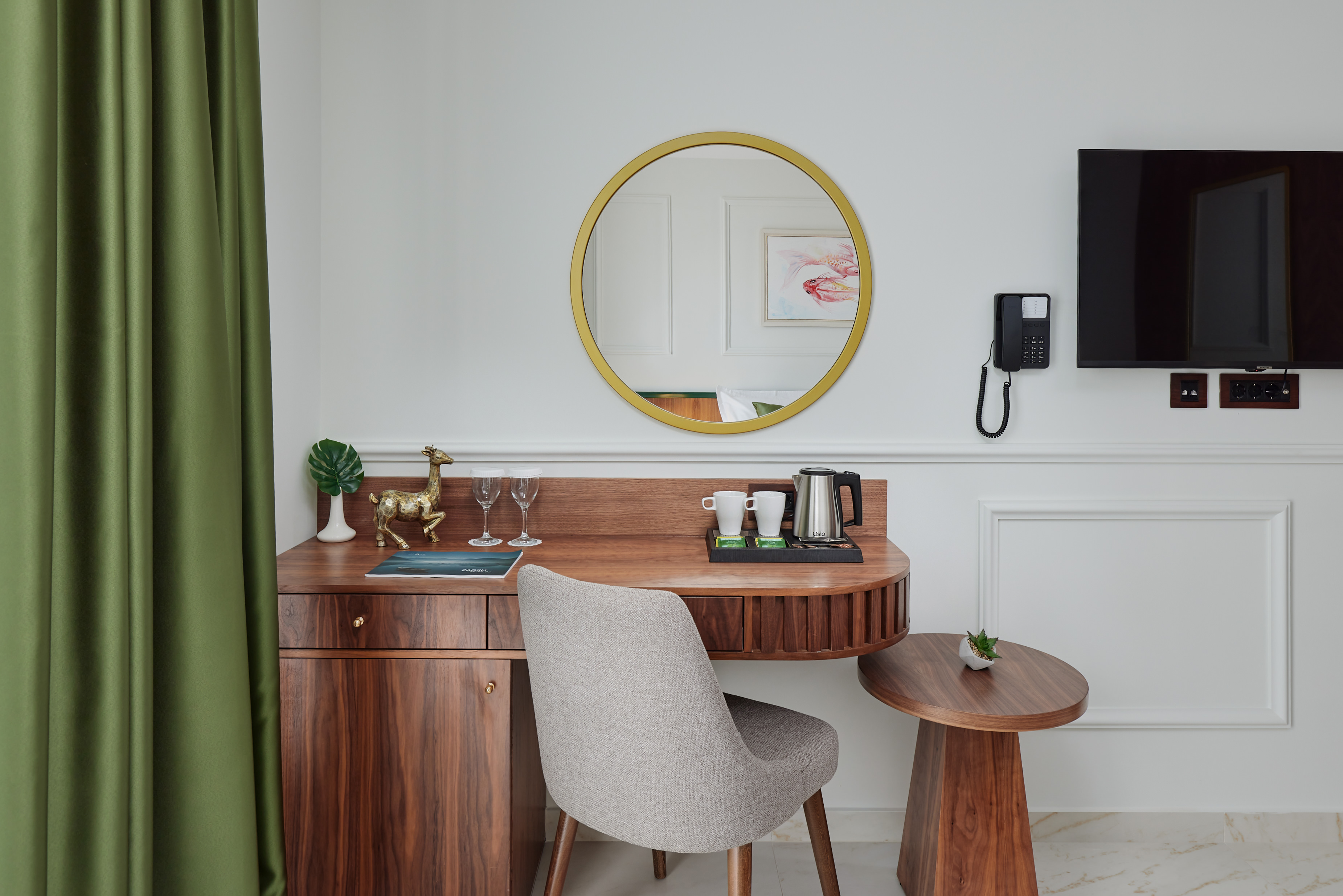 Double or Twin Standard