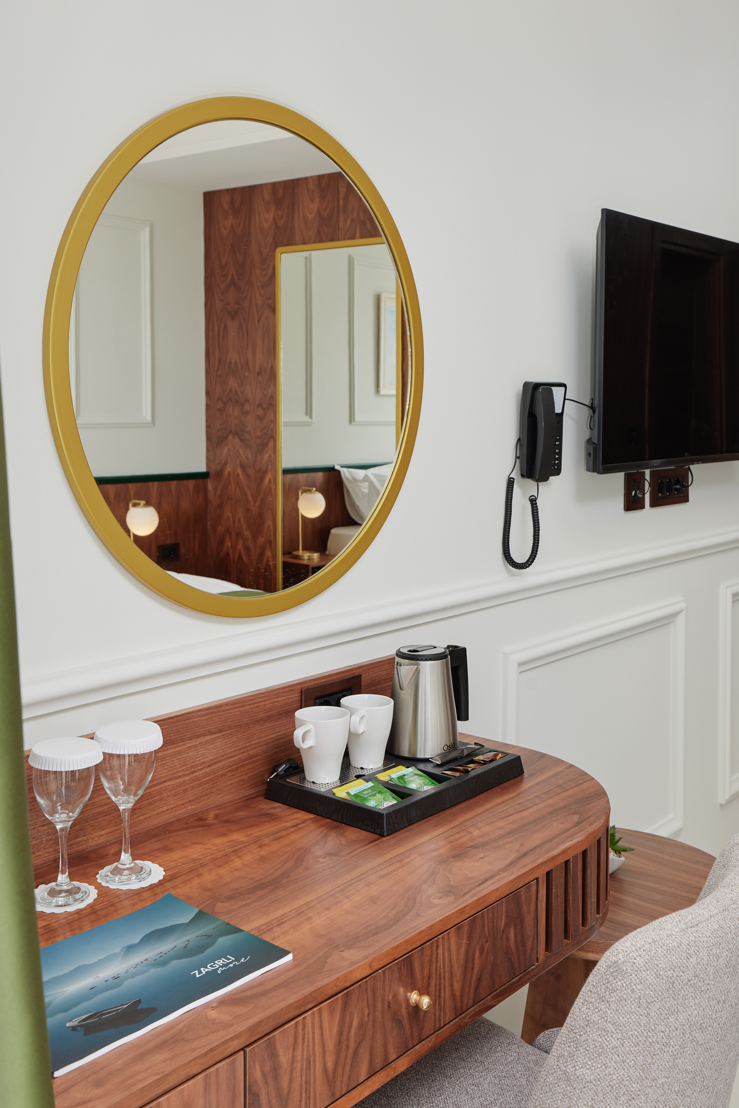 Double or Twin Standard