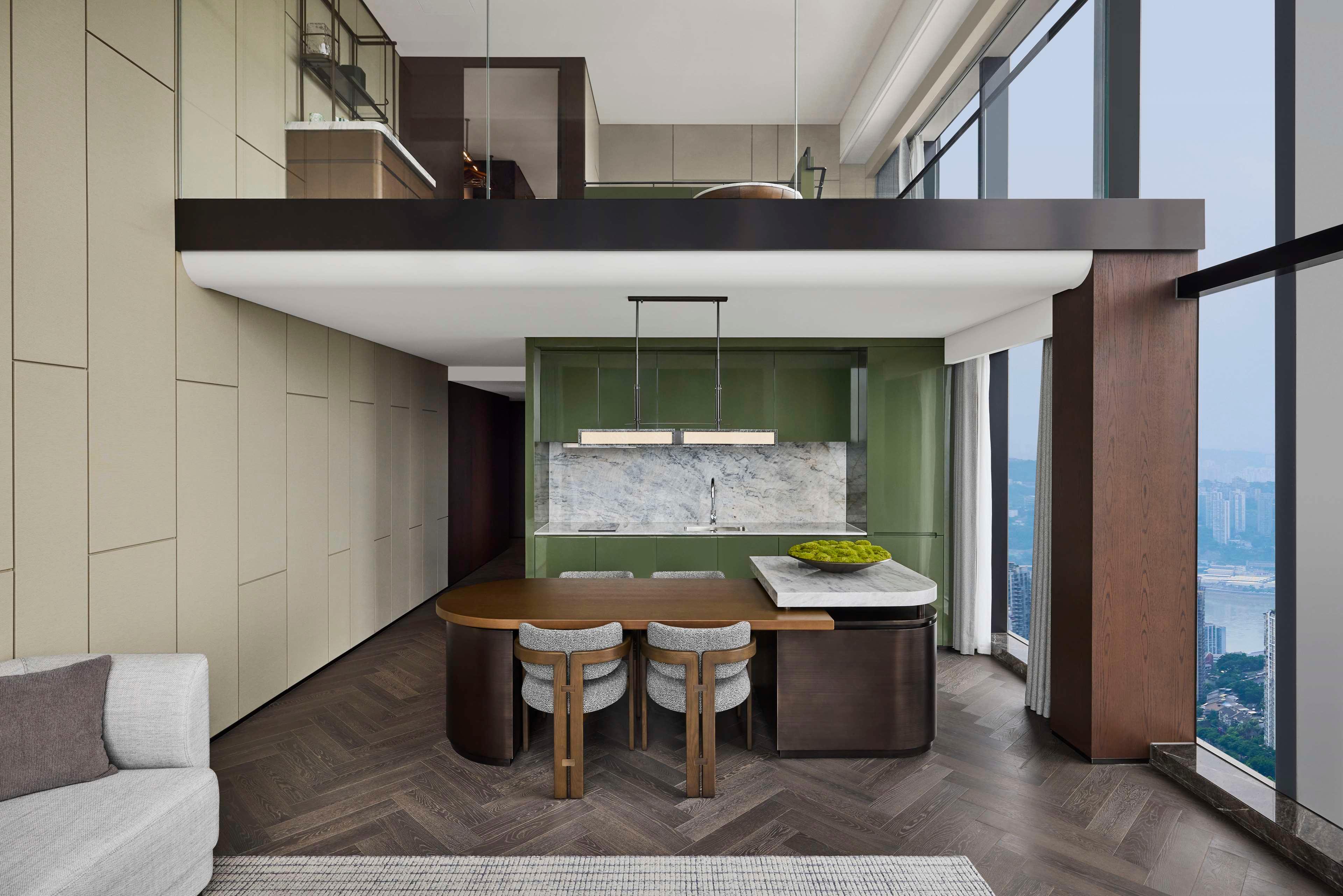 Suite Deluxe King Bed