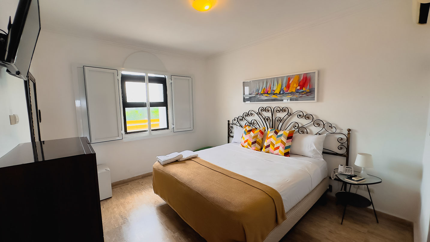 Room Deluxe with Balcony