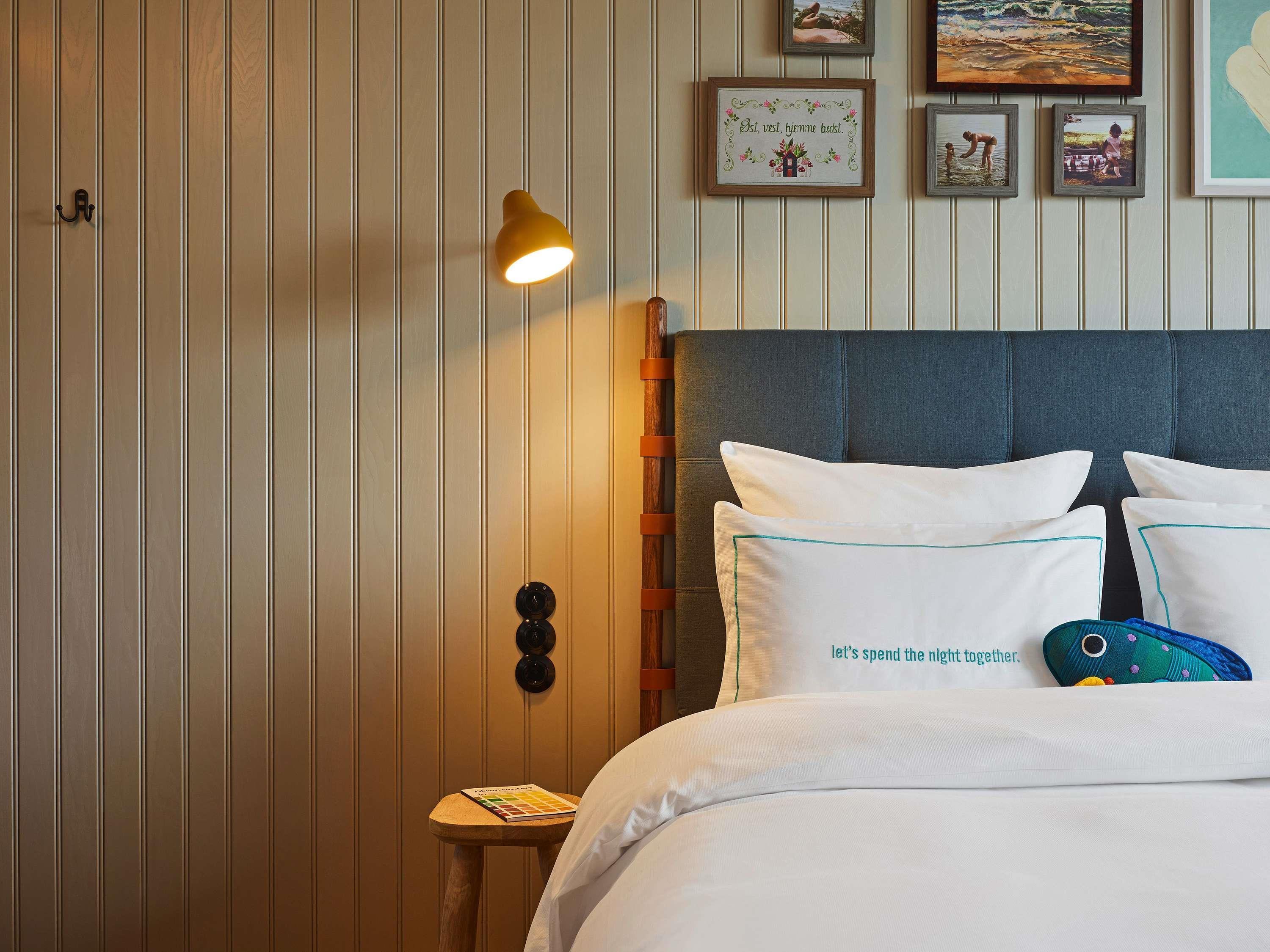 Double King Size Bed