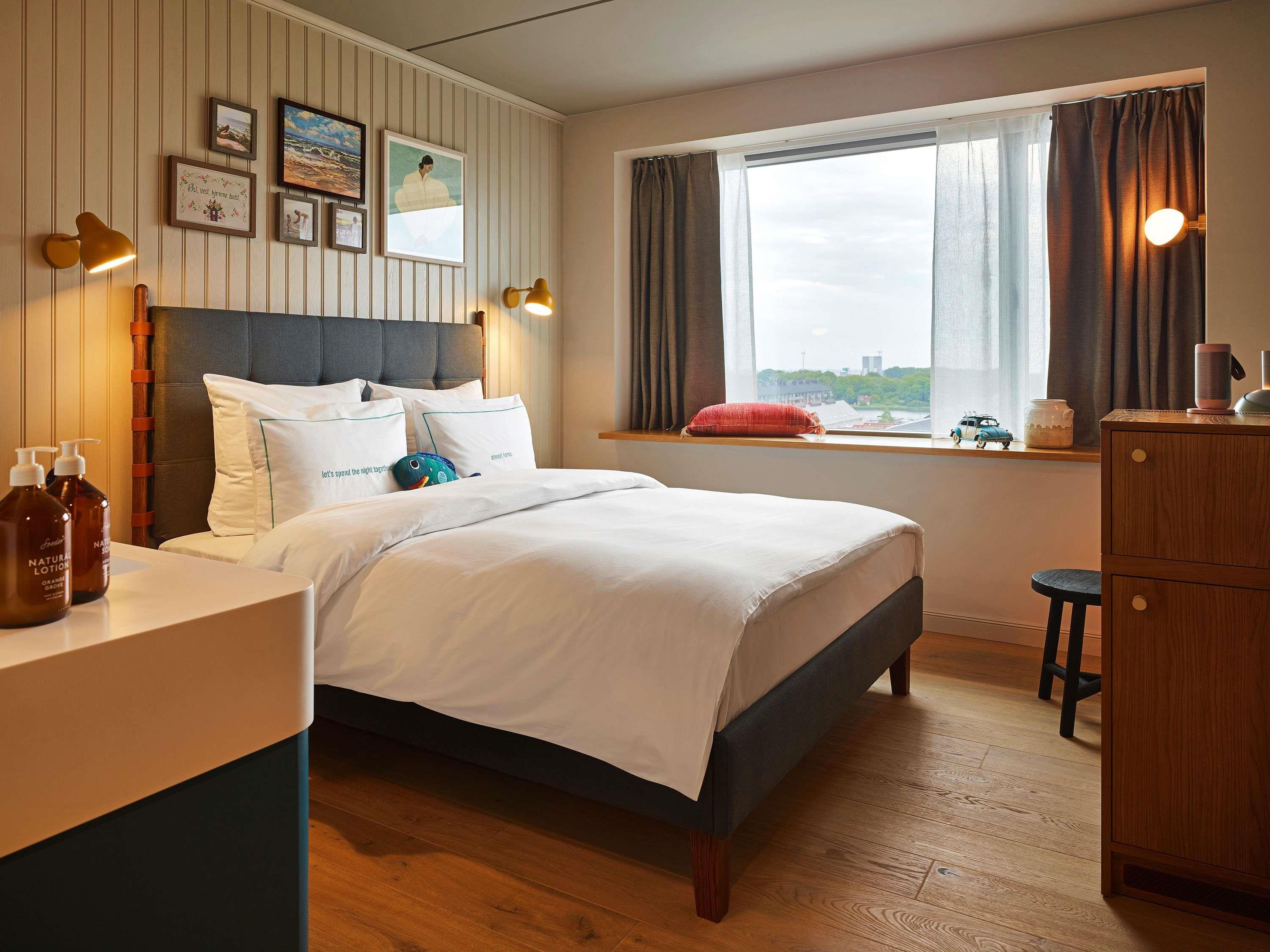 Double or Twin Standard