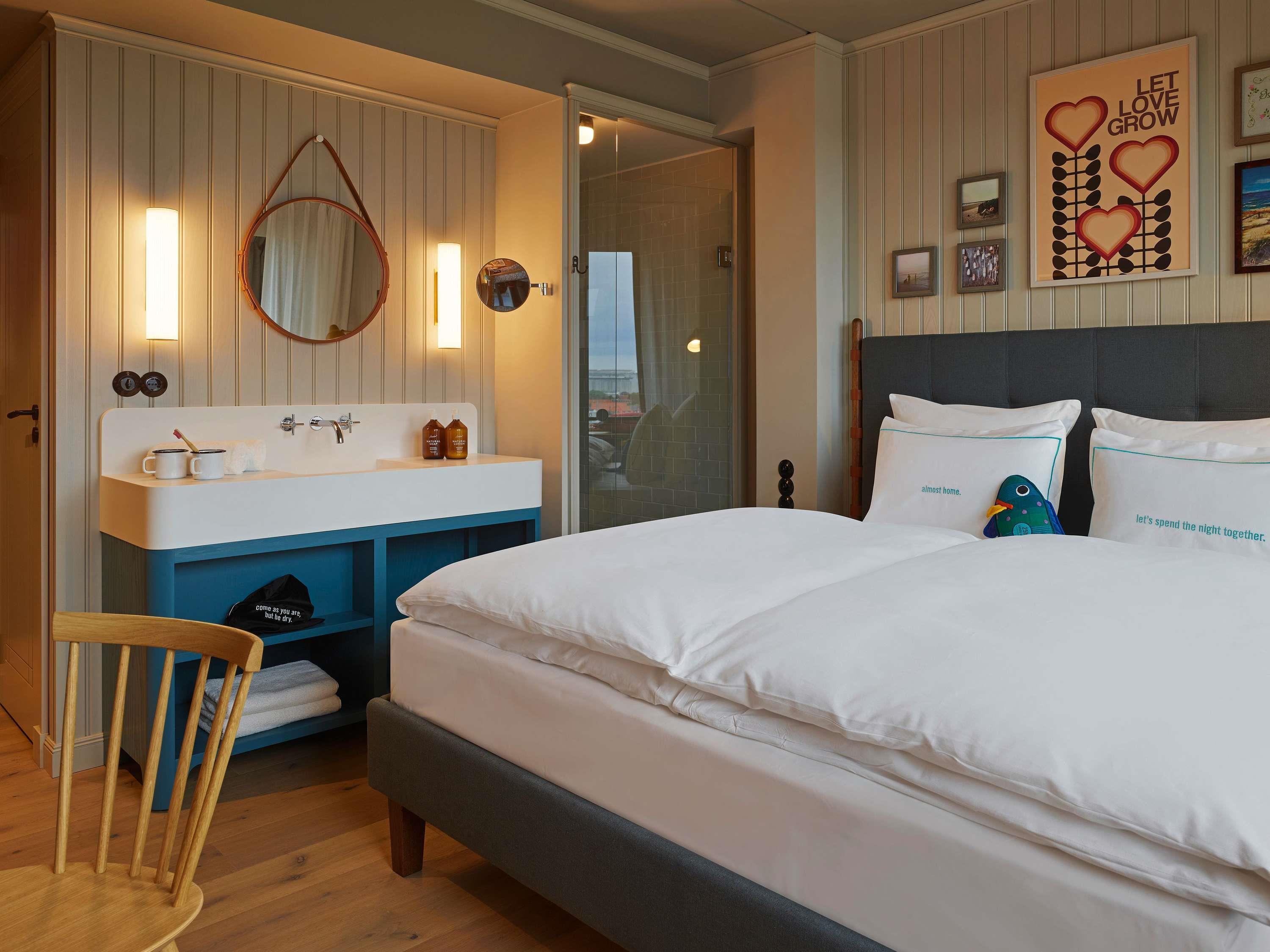 Double King Size Bed