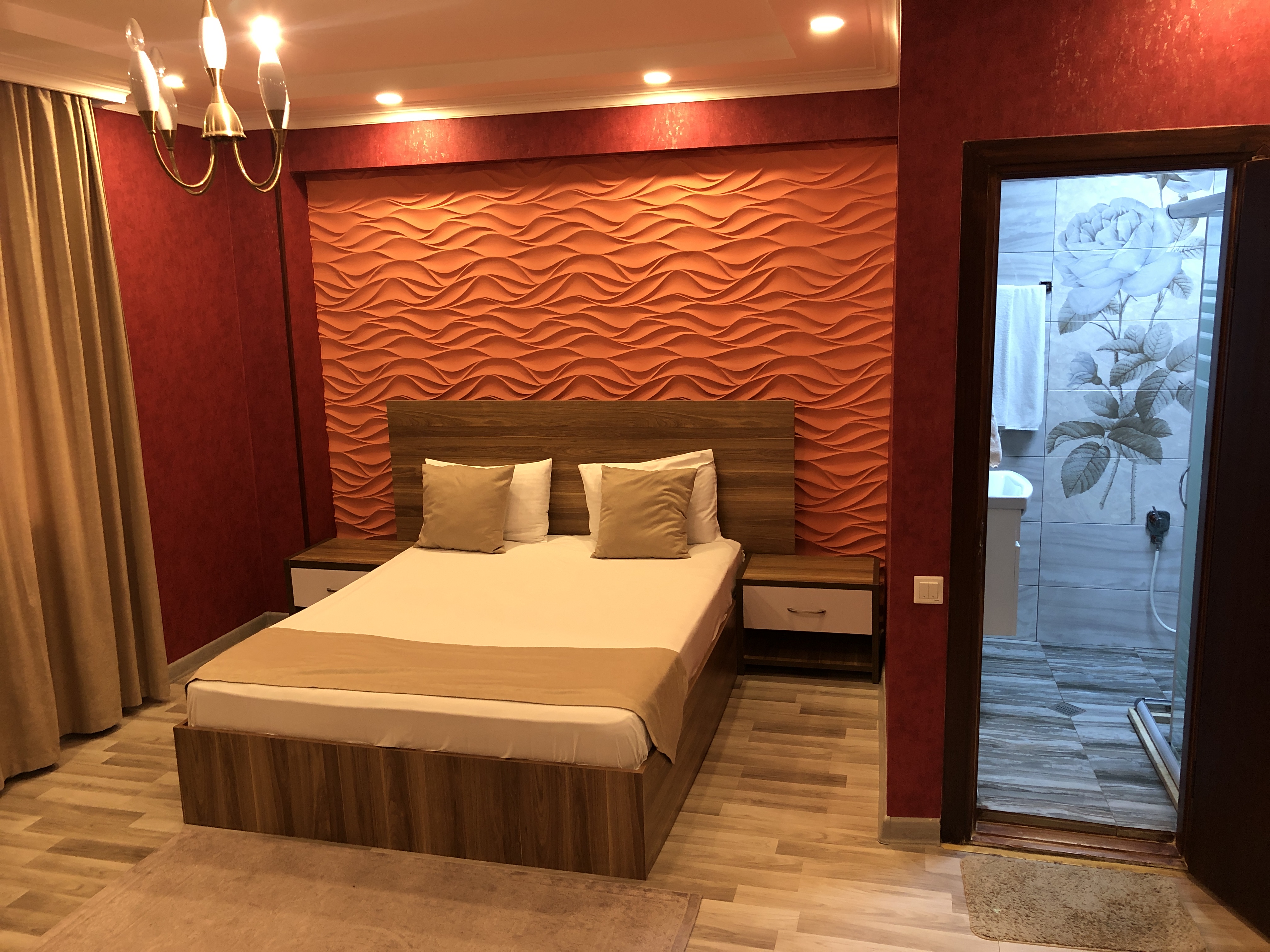 Double Deluxe King Bed