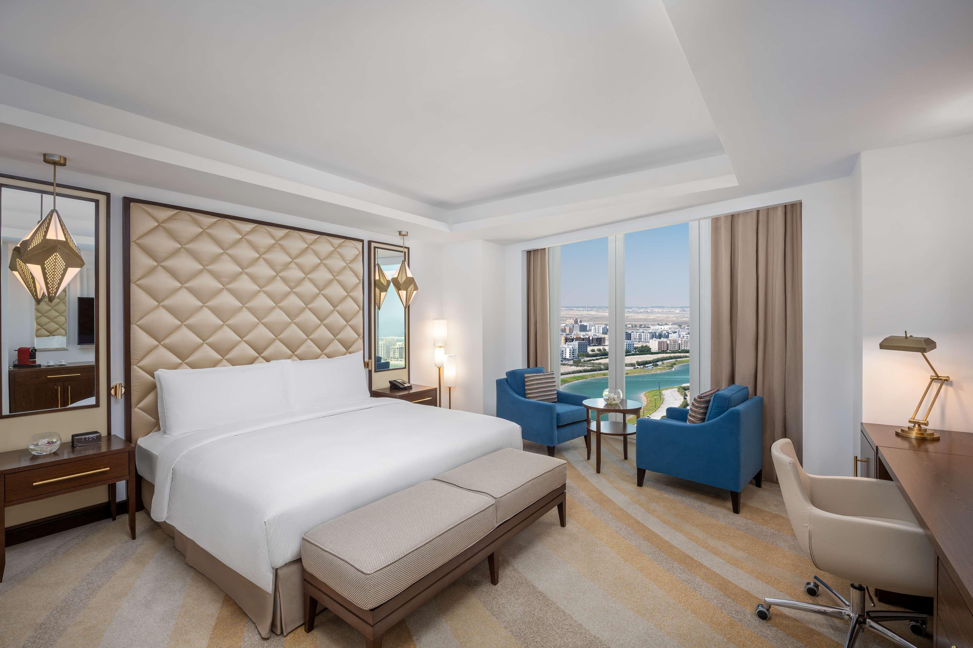 Suite King Bed One Bedroom 