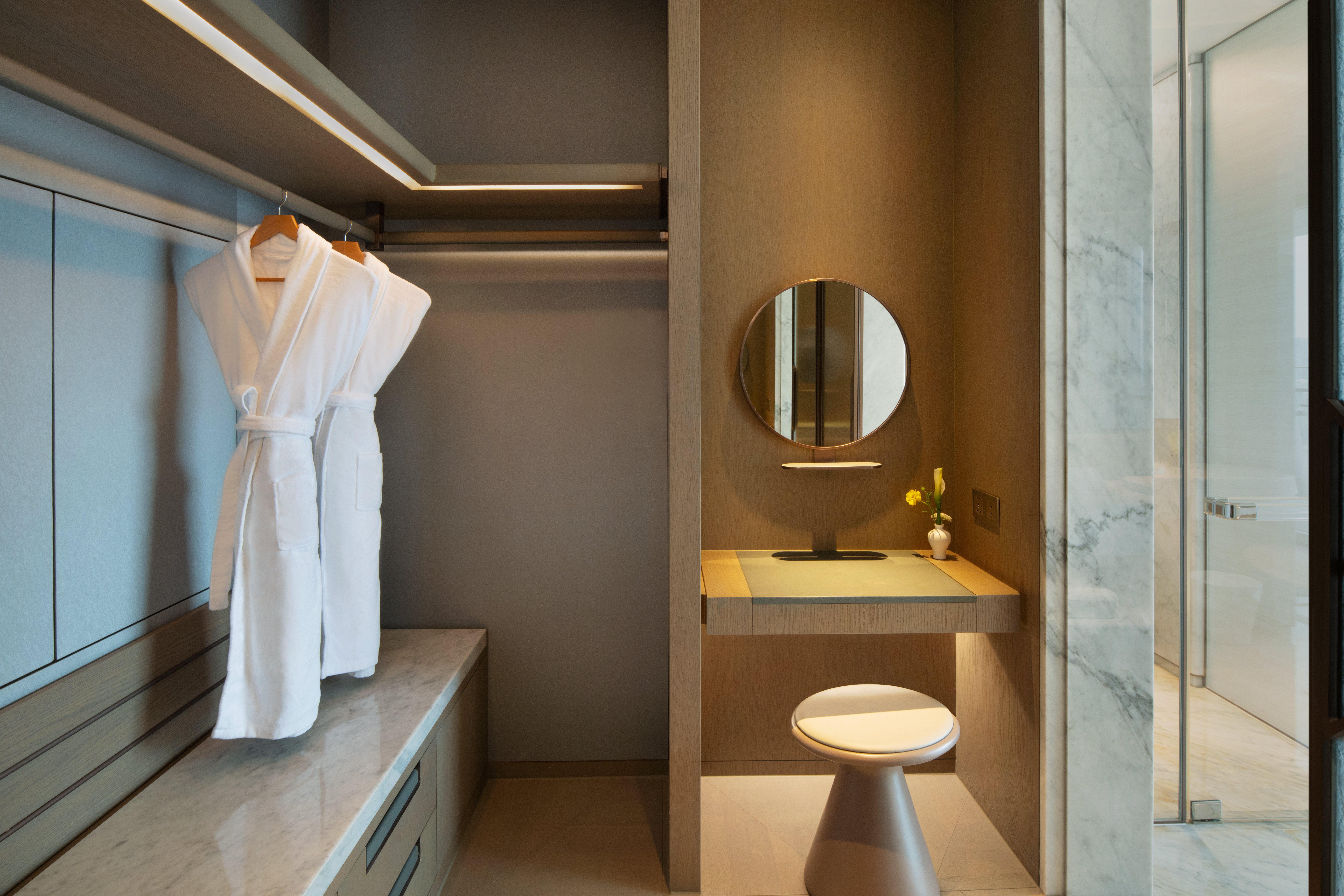 Double Premium with Views