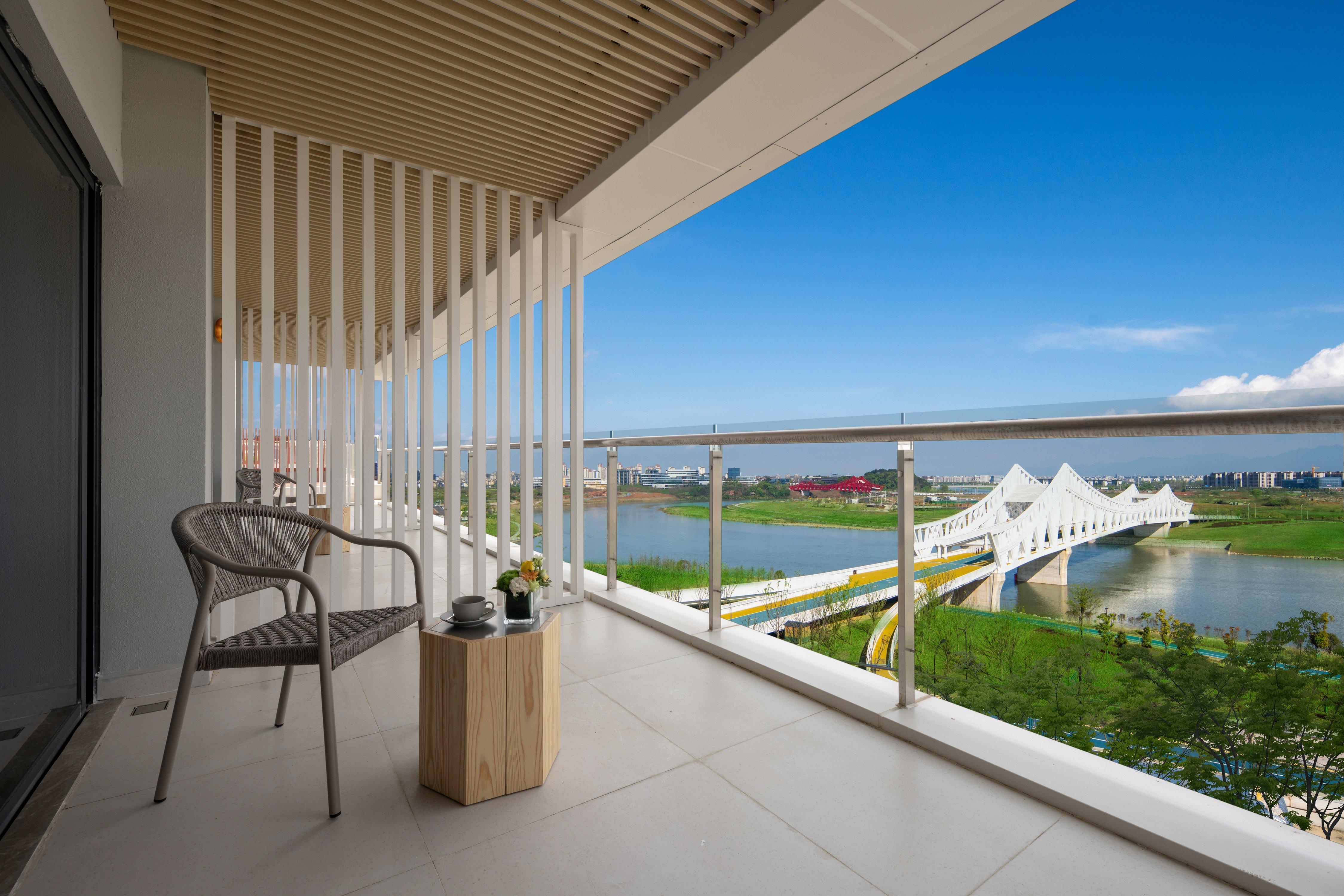 Room Premium with Views