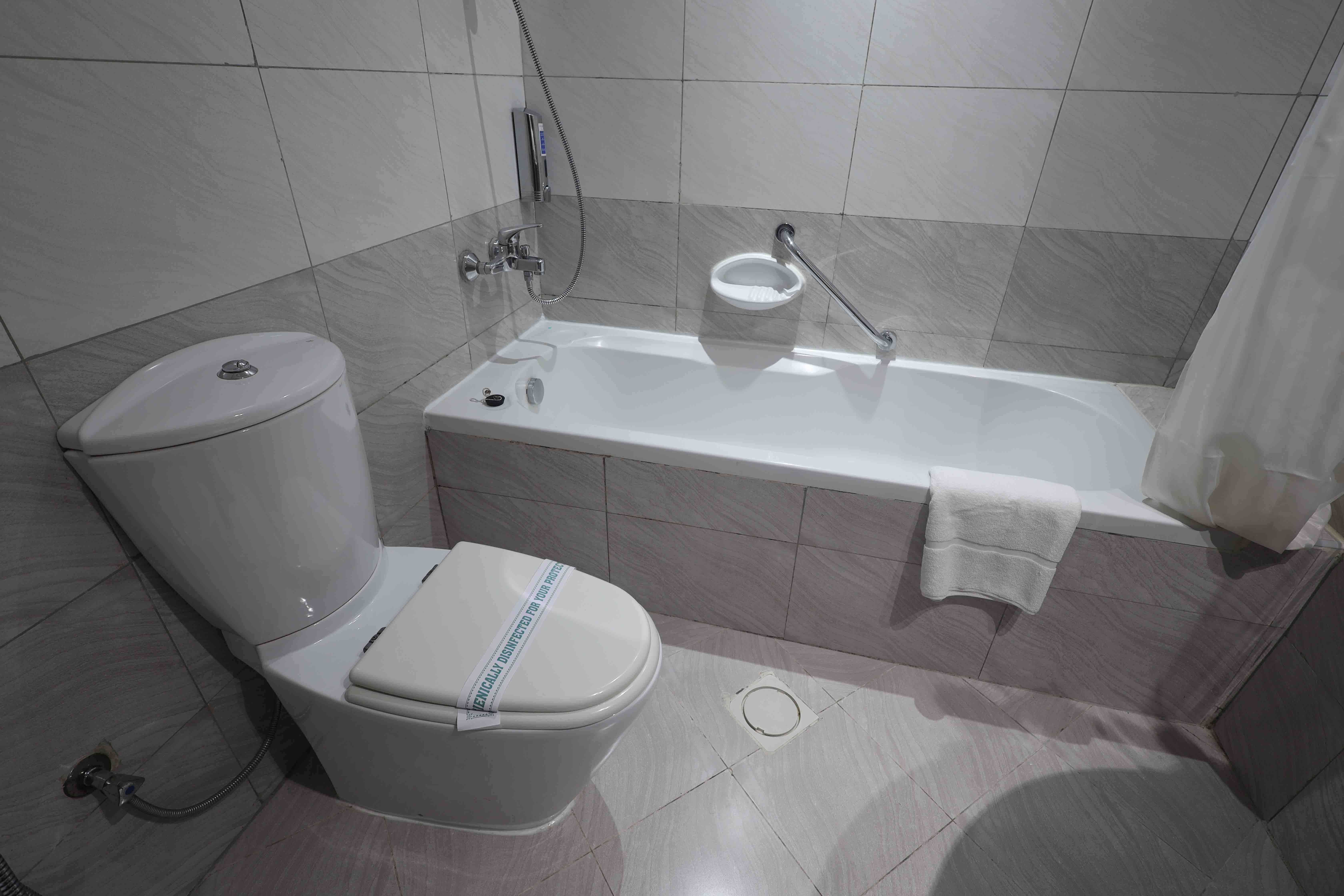 Suite Two Bedrooms Three Bathrooms