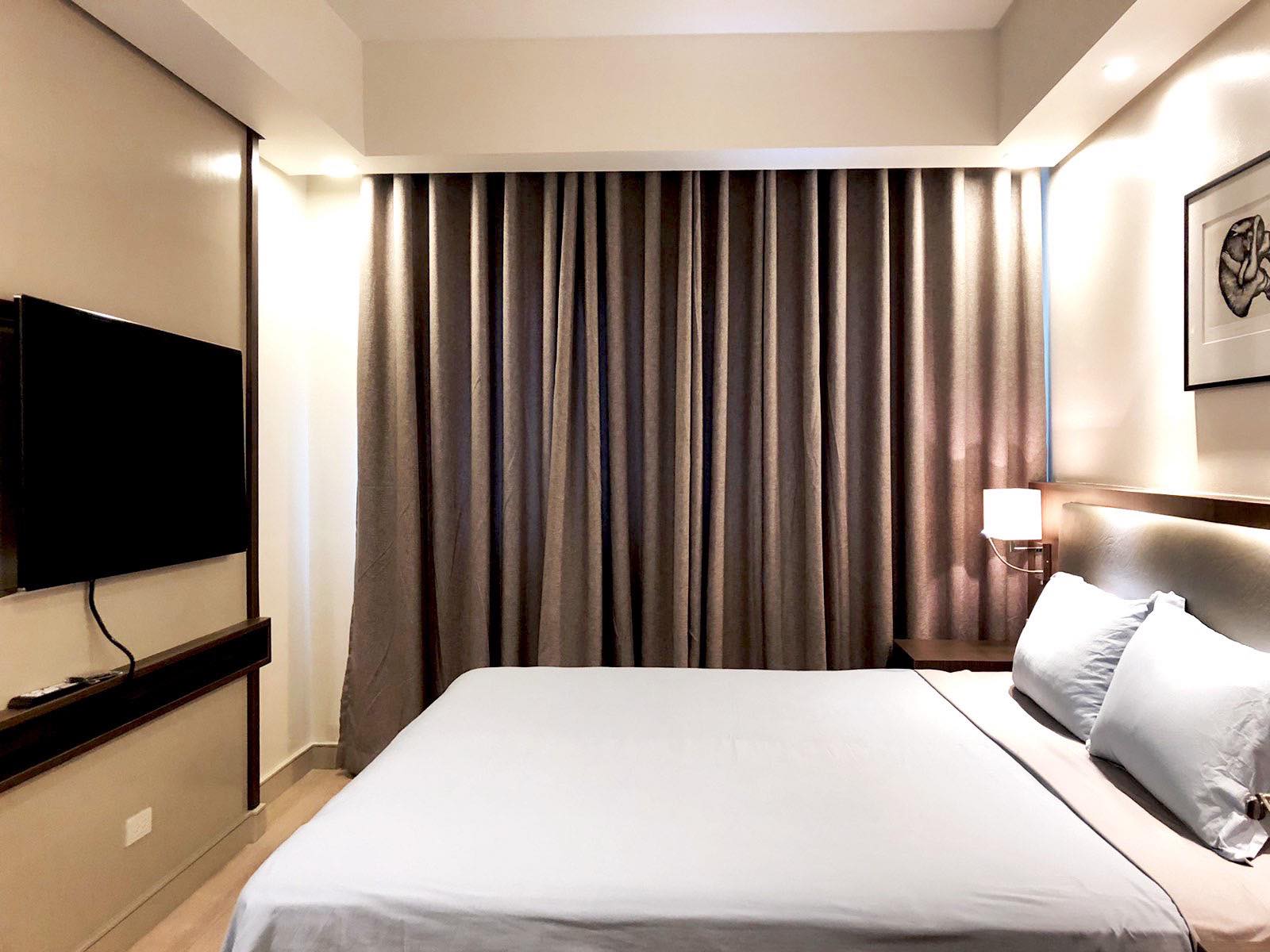 Suite Queen Size Bed