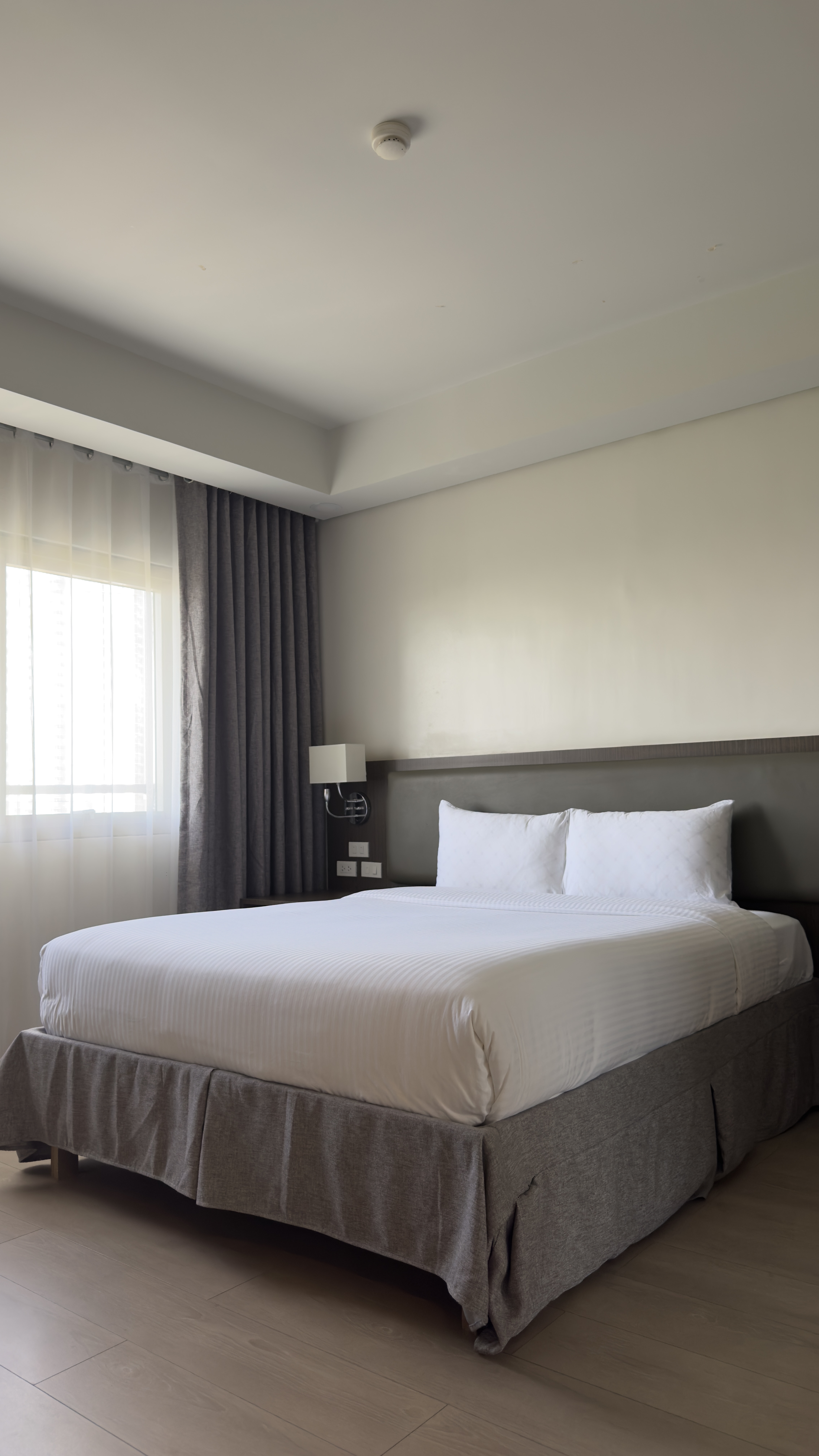 Suite Queen Size Bed