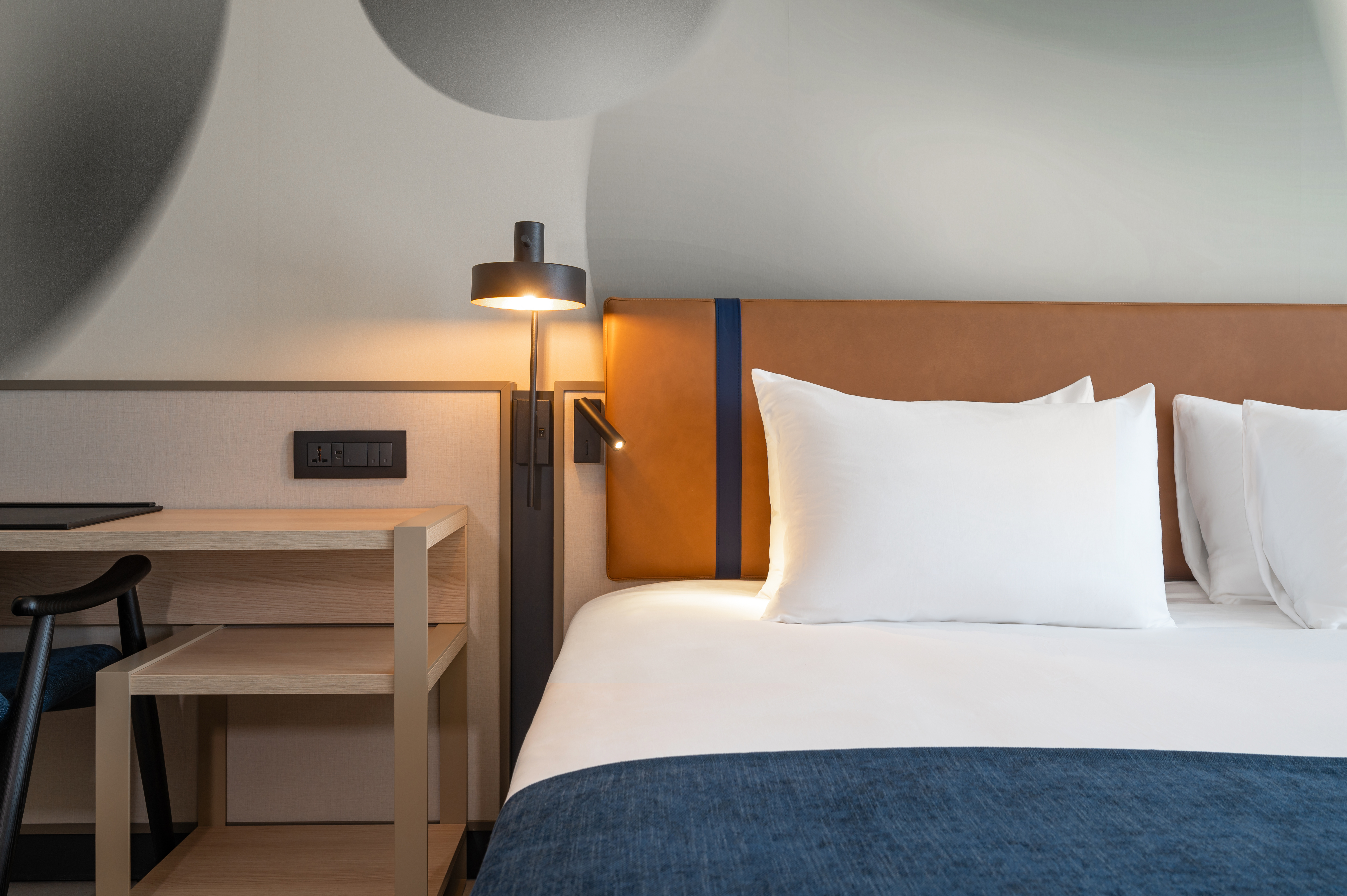 Junior Suite King Size Bed