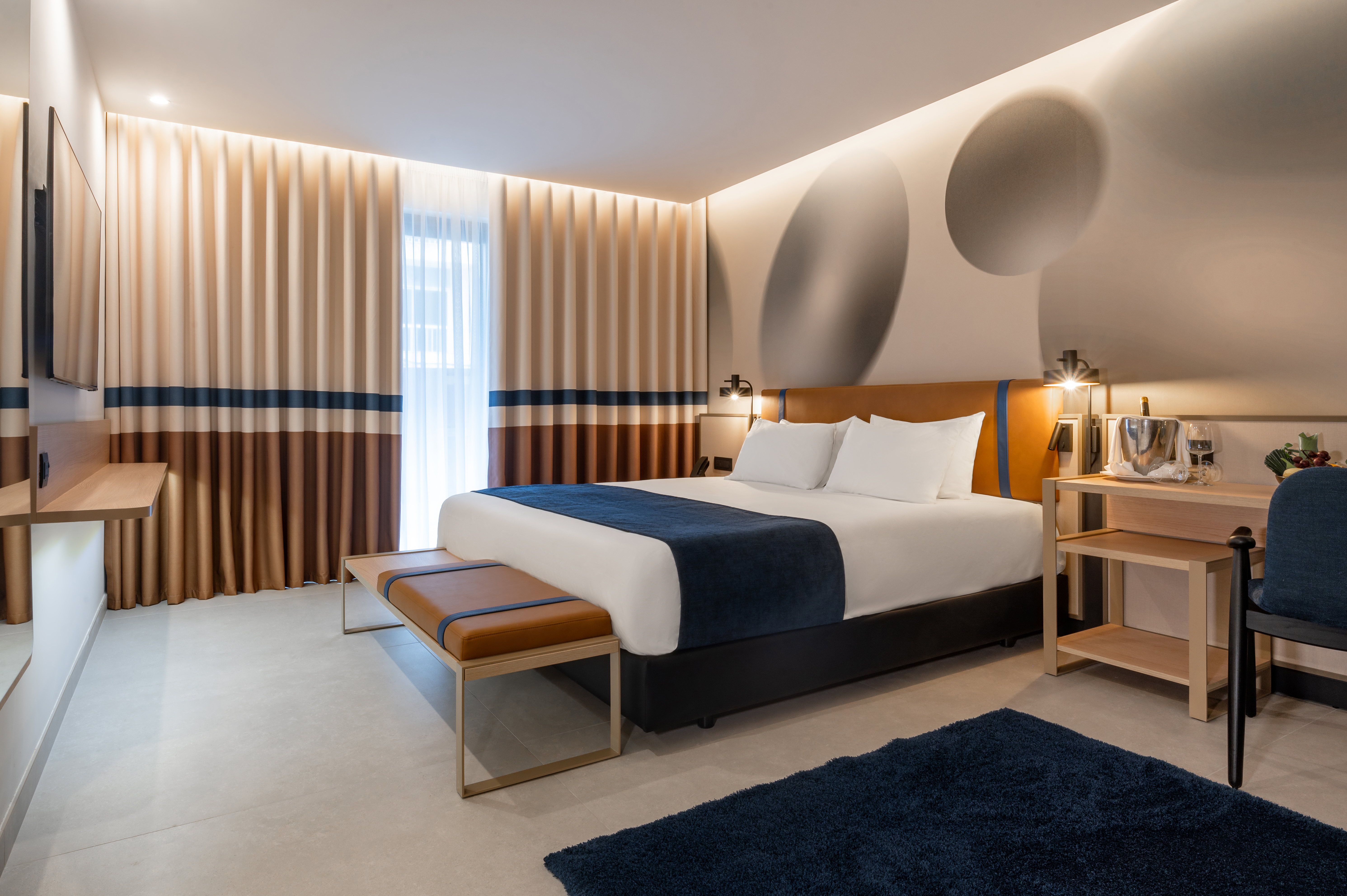 Junior Suite Side Sea View