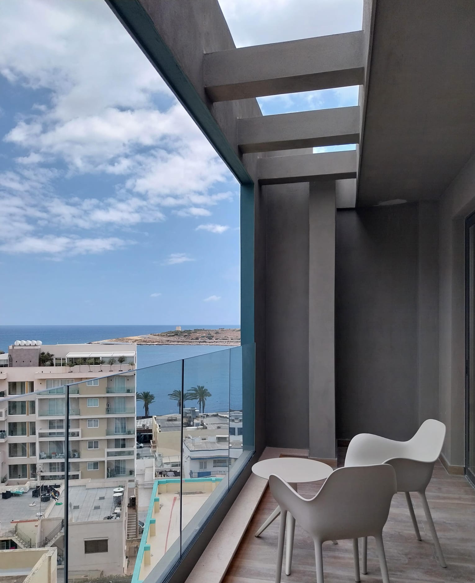 Junior Suite Side Sea View