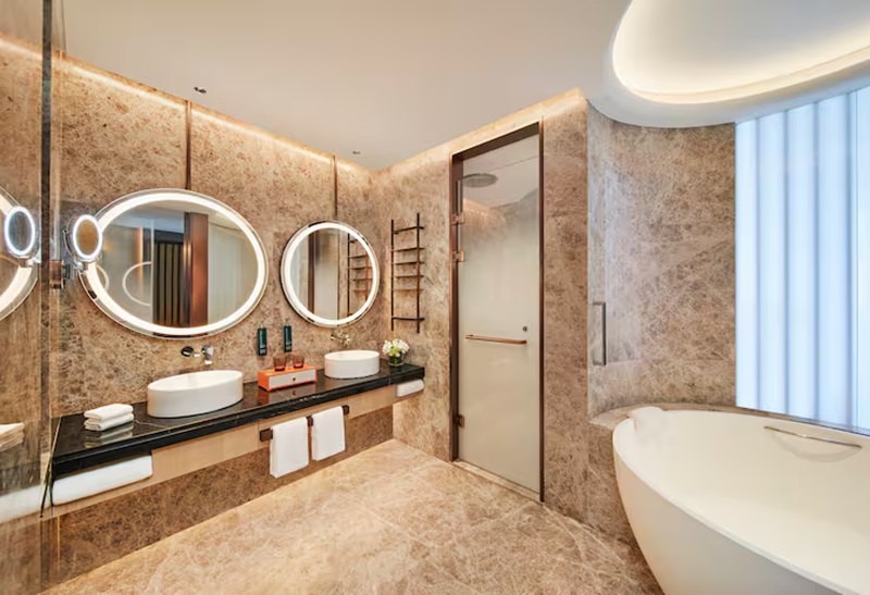 Twin Deluxe Lake View