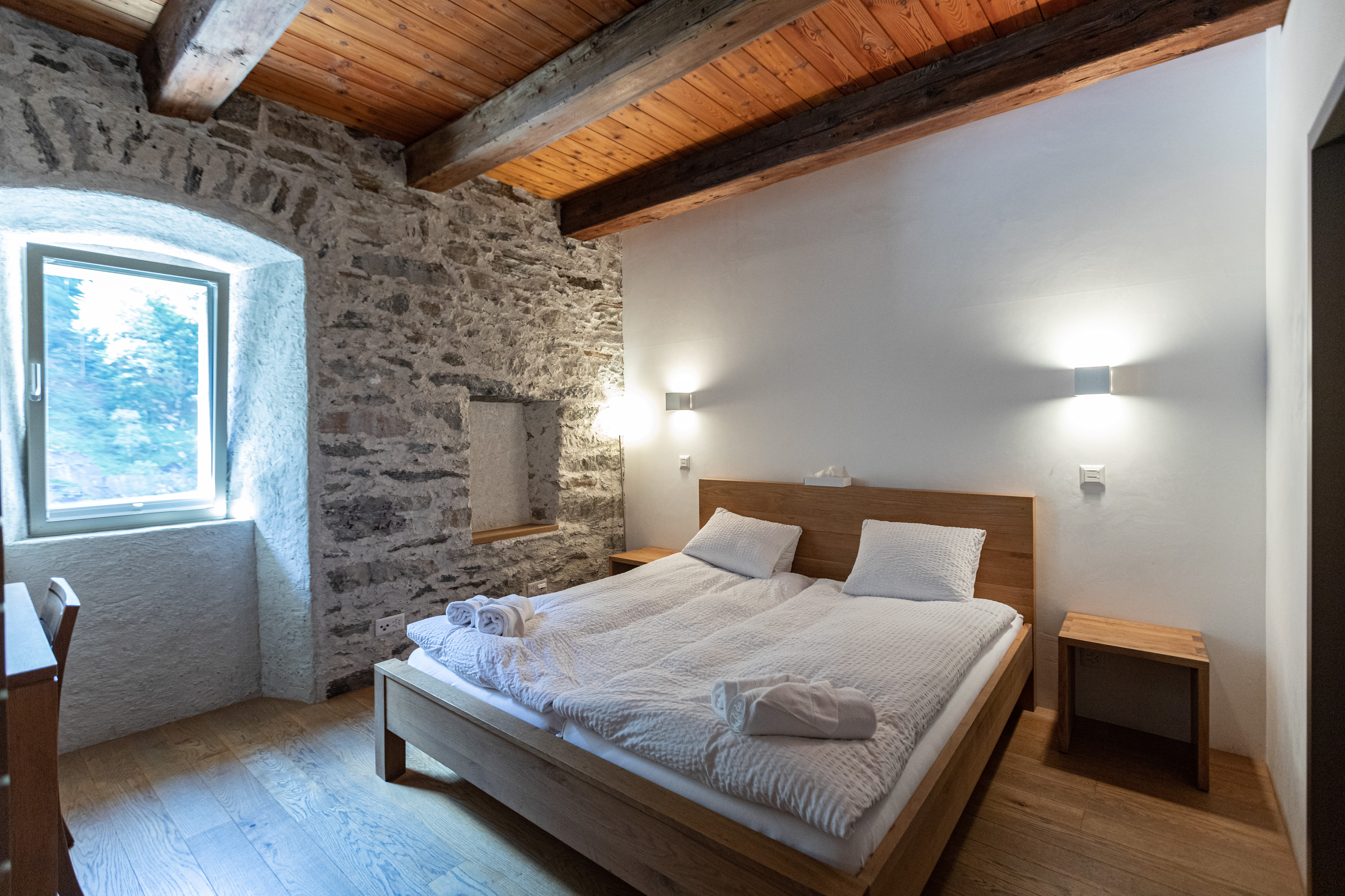 Double or Twin Standard