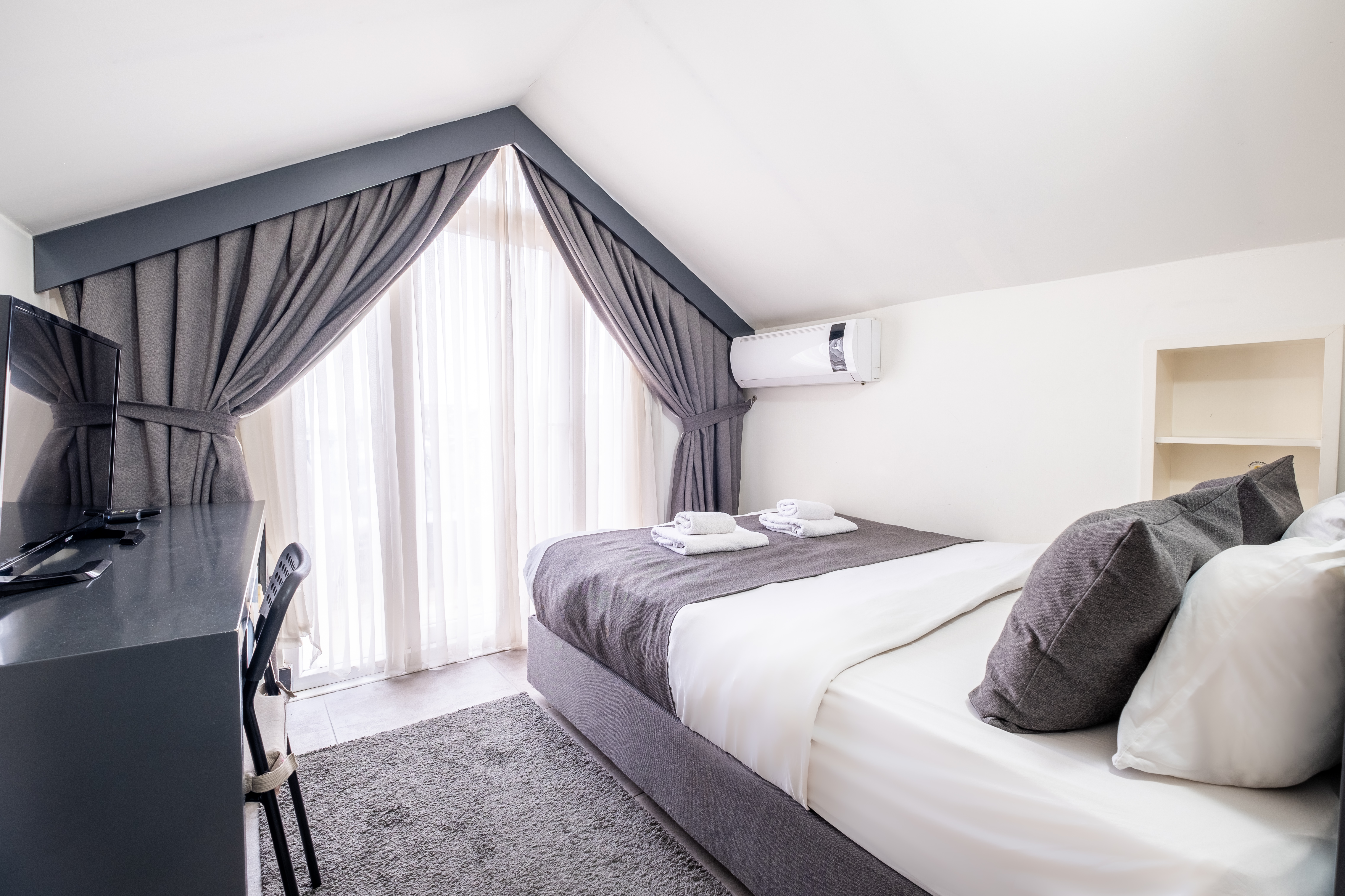 Suite Superior with Balcony