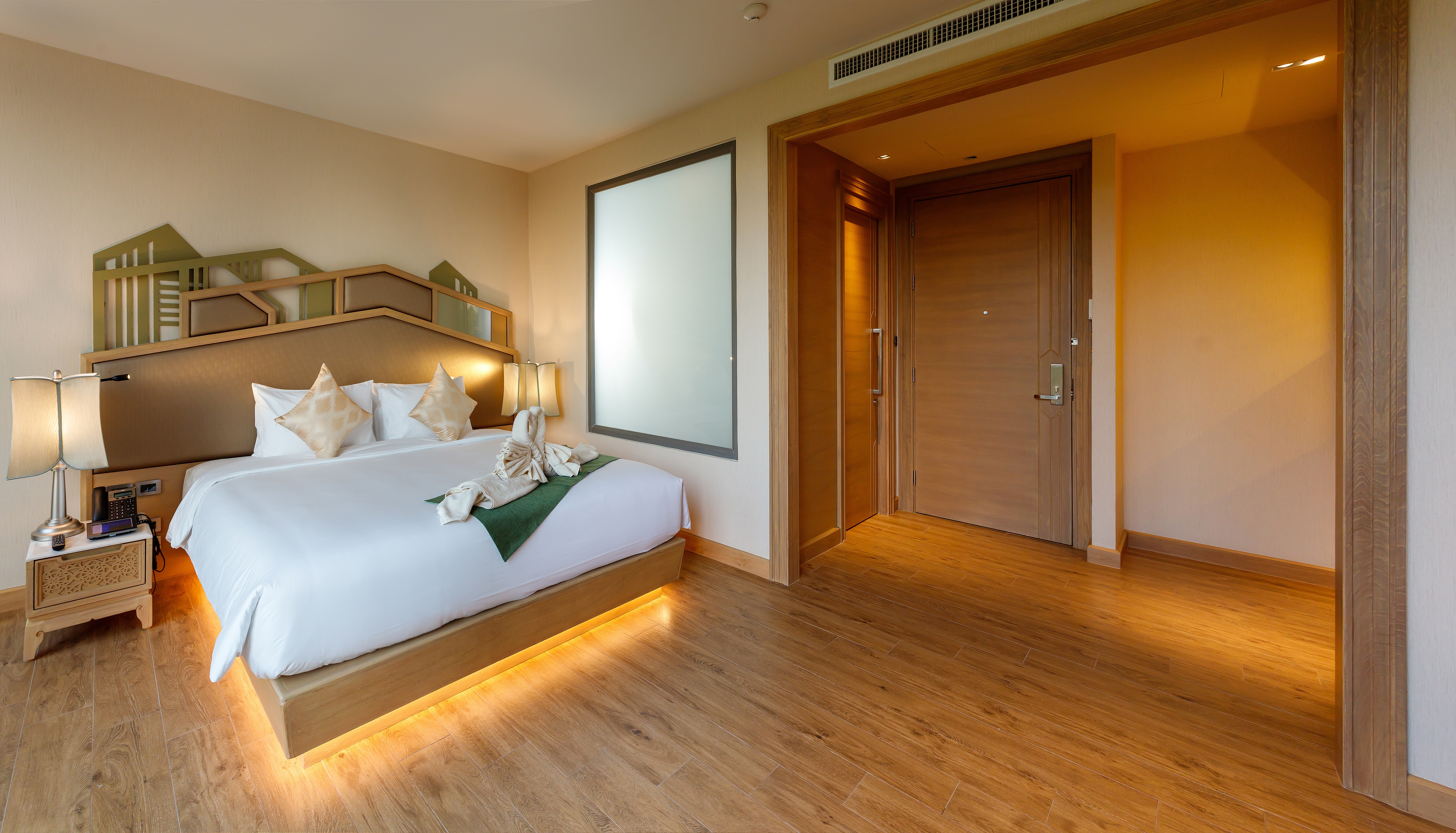 Double or Twin Deluxe with Balcony