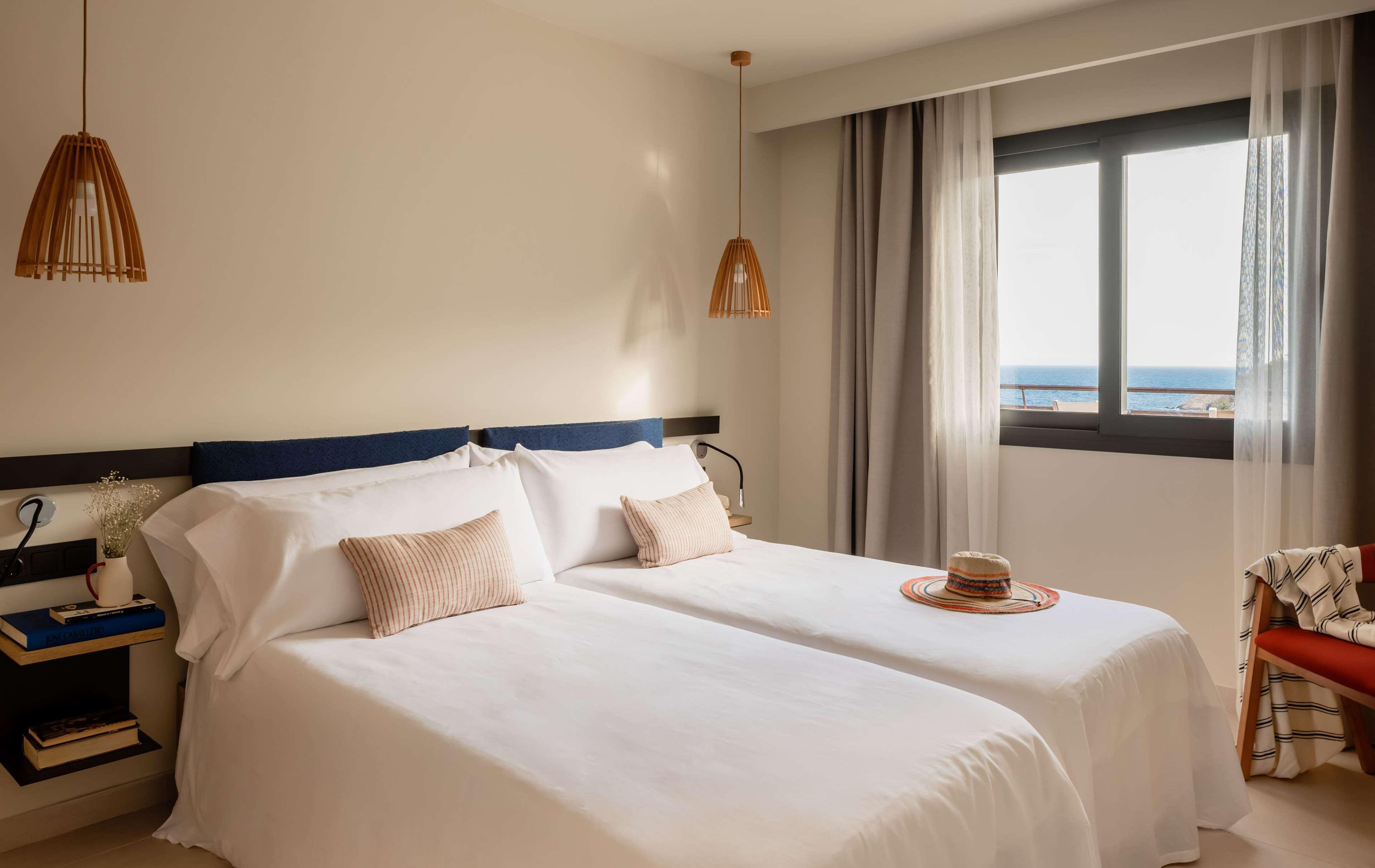 Villa Two Bedrooms with Views