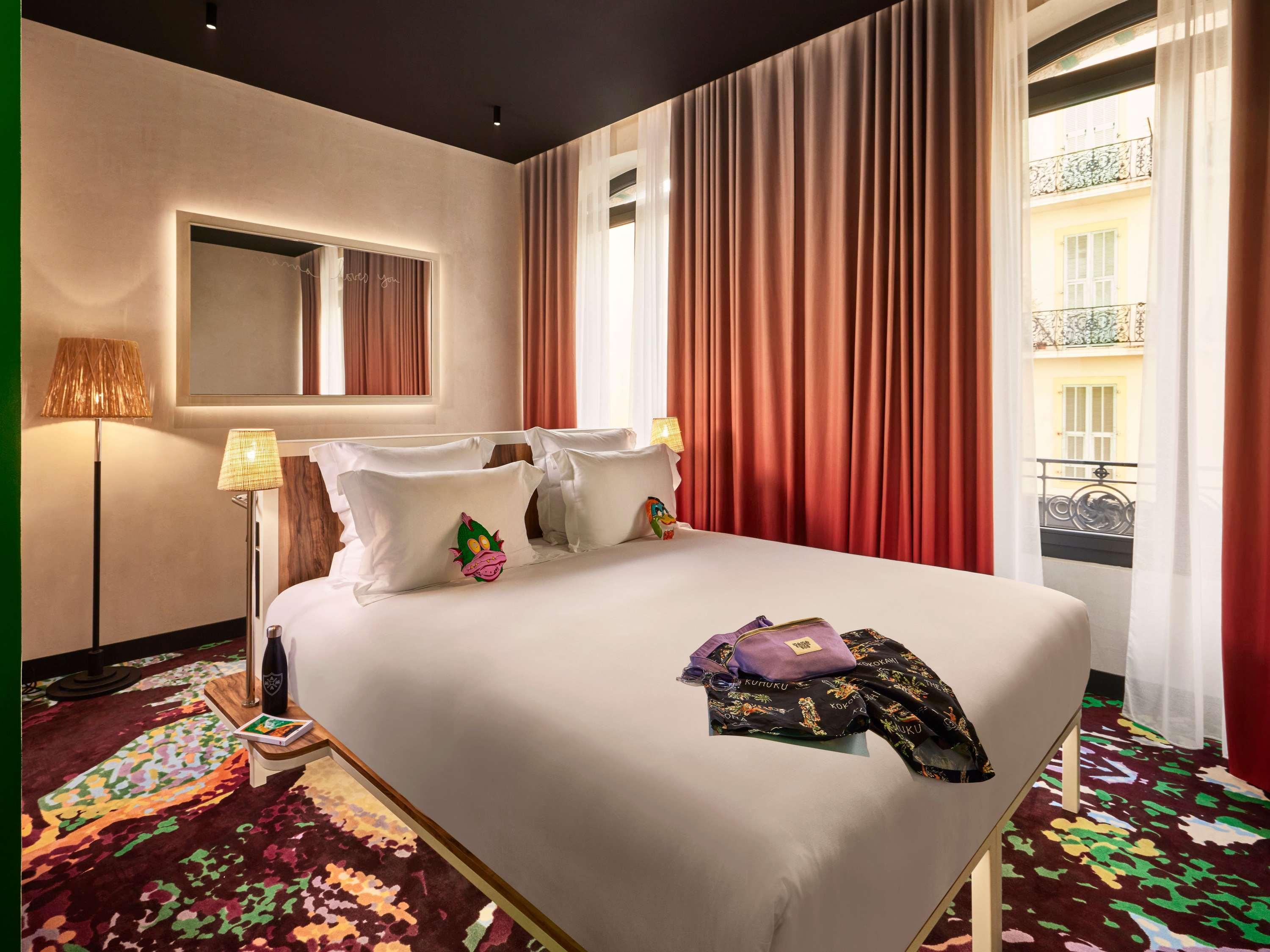 Double King Size Bed