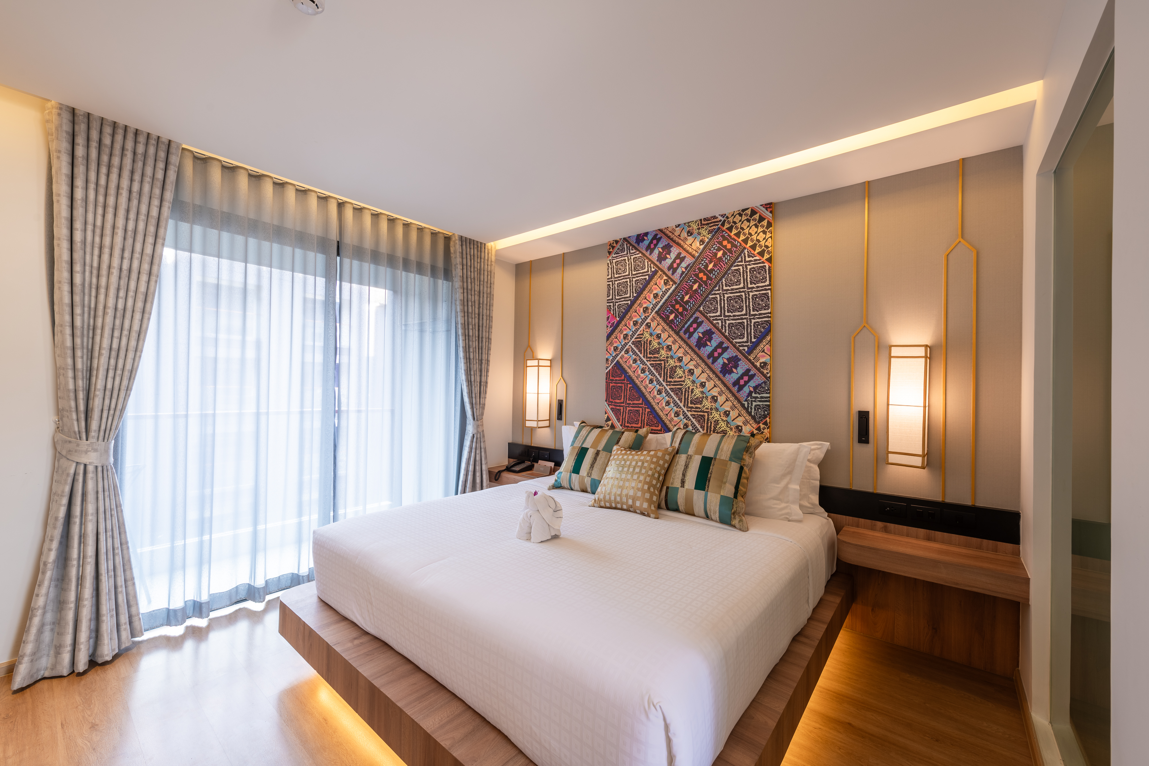 Double Deluxe King Bed