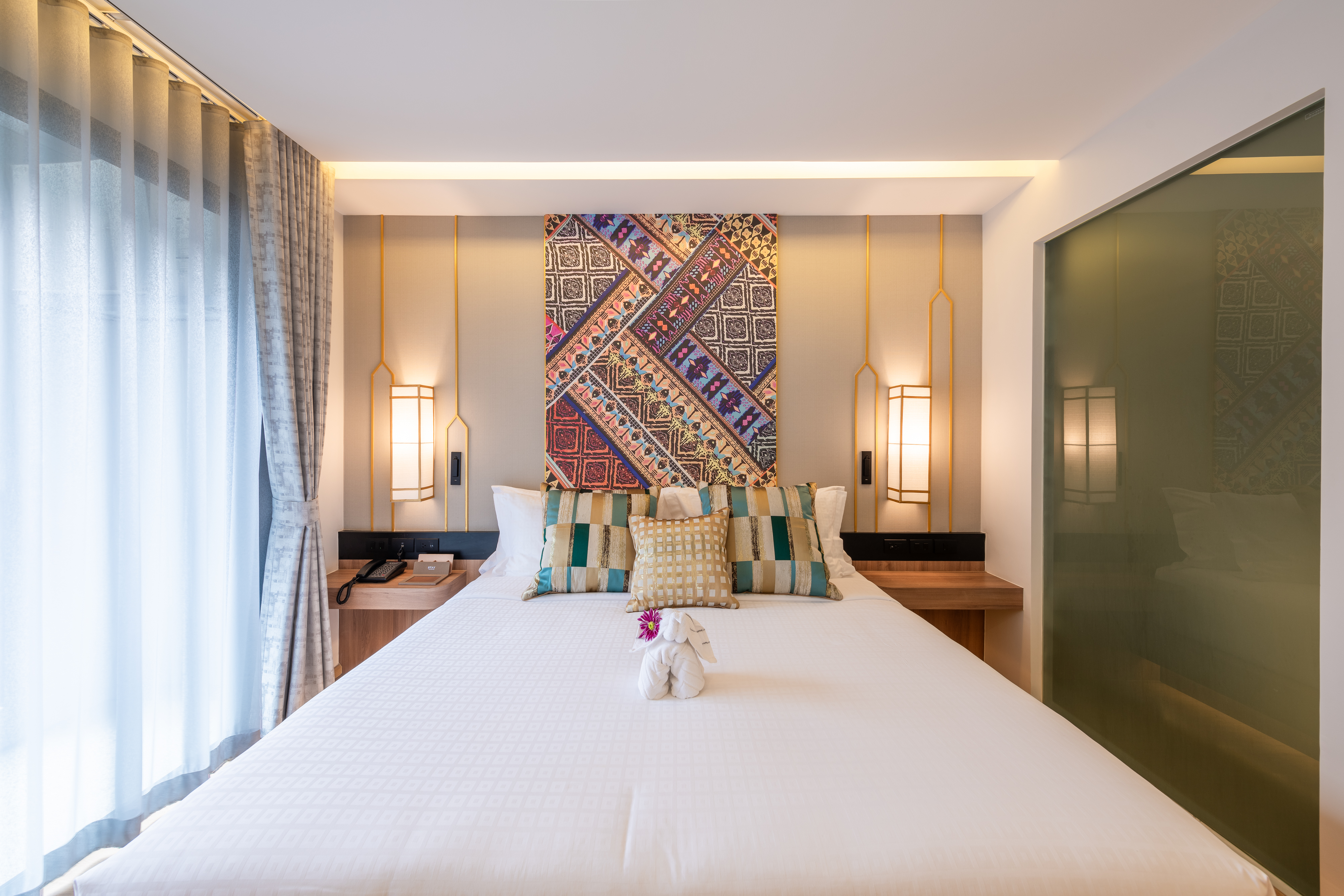 Double Deluxe King Bed