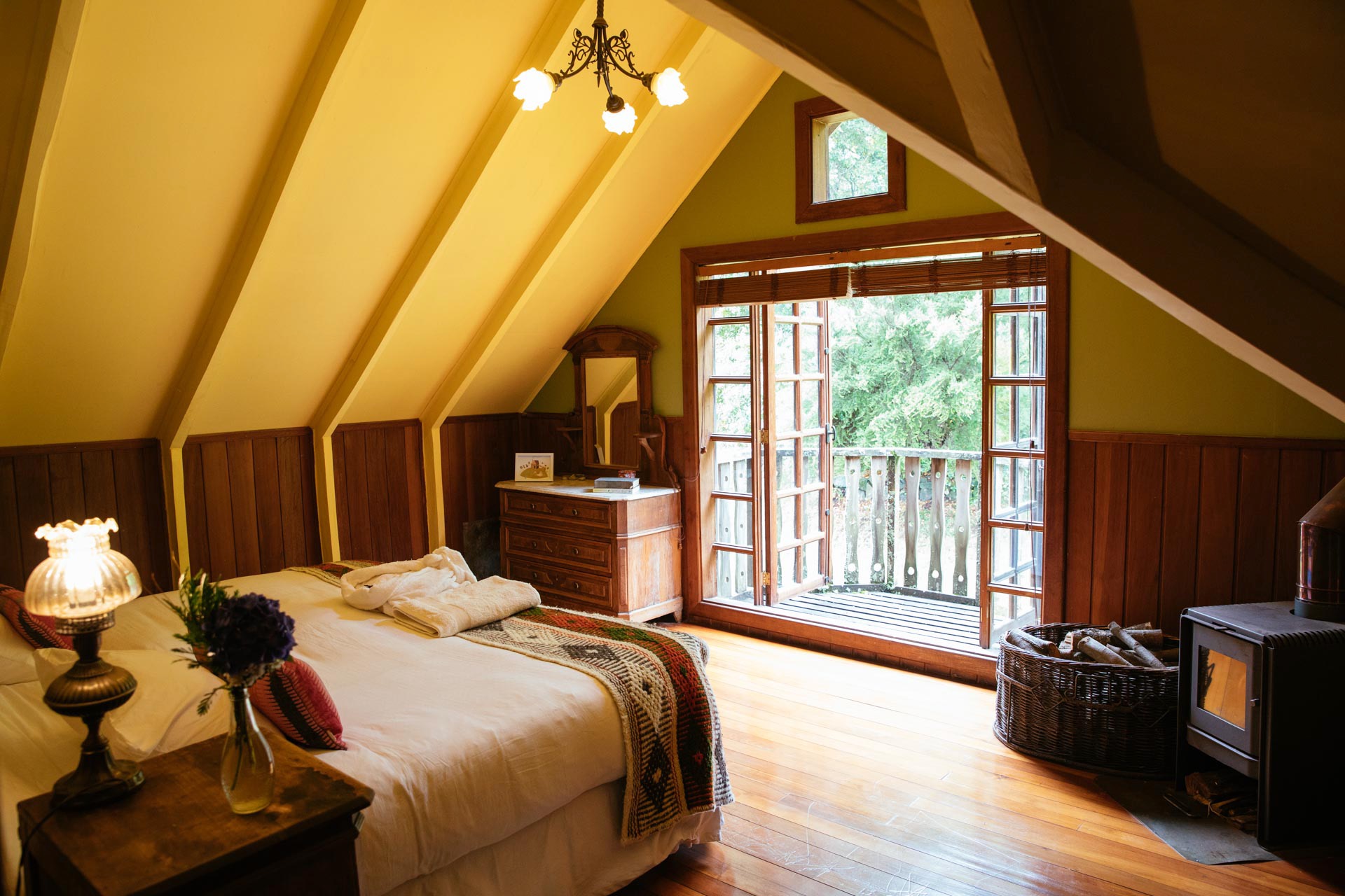 Double or Twin Standard