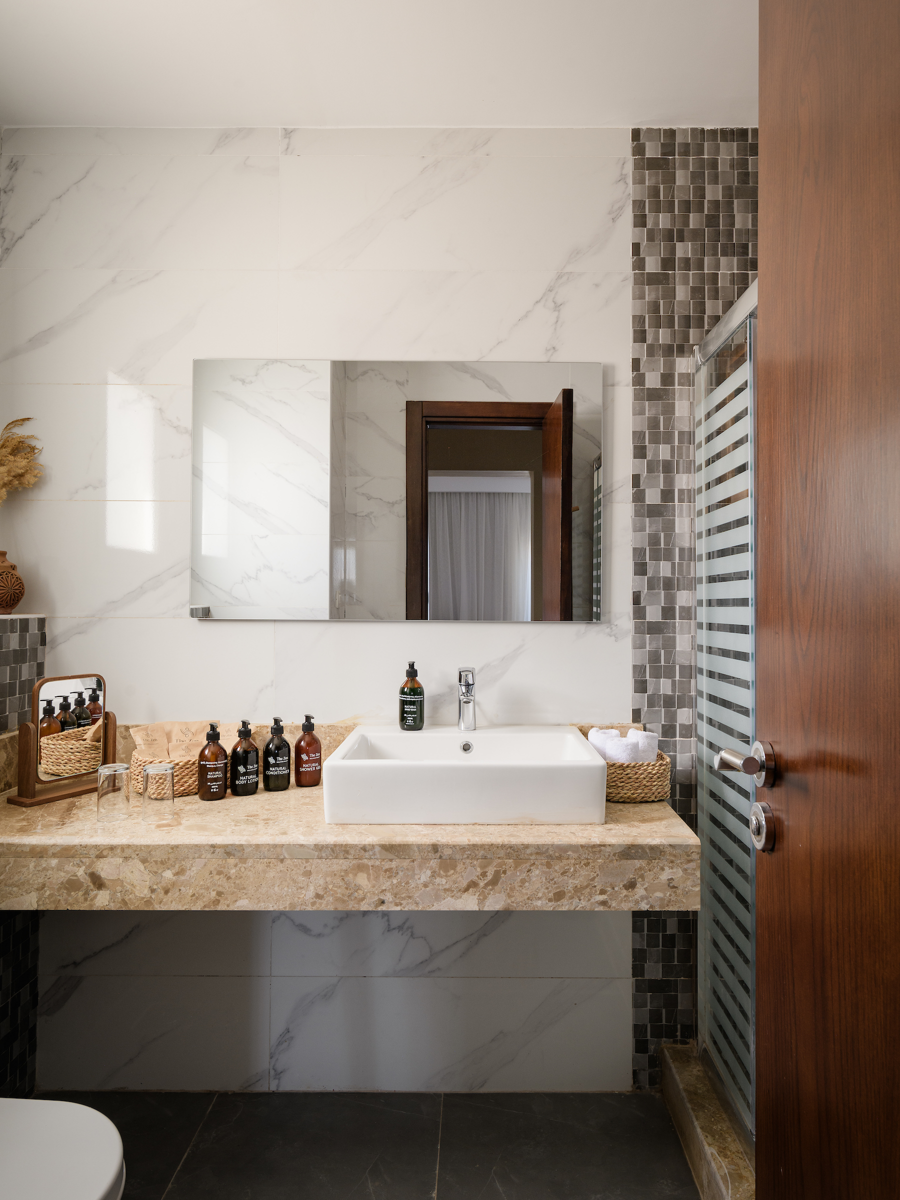 Villa Three Bedrooms Three Bathrooms