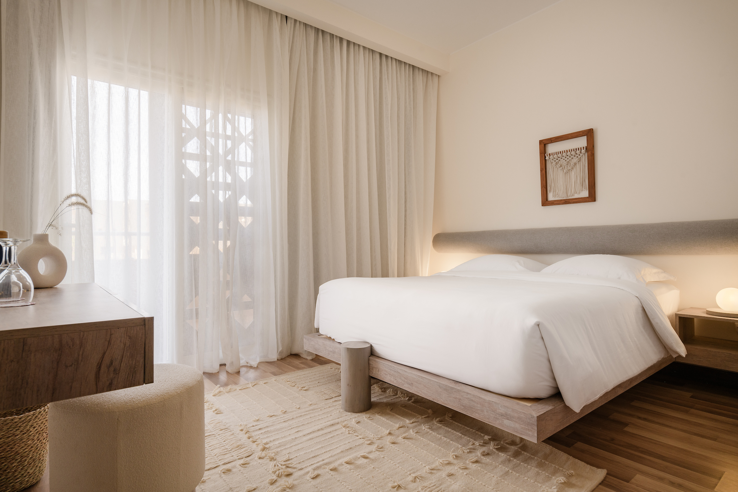 Villa Three Bedrooms Three Bathrooms