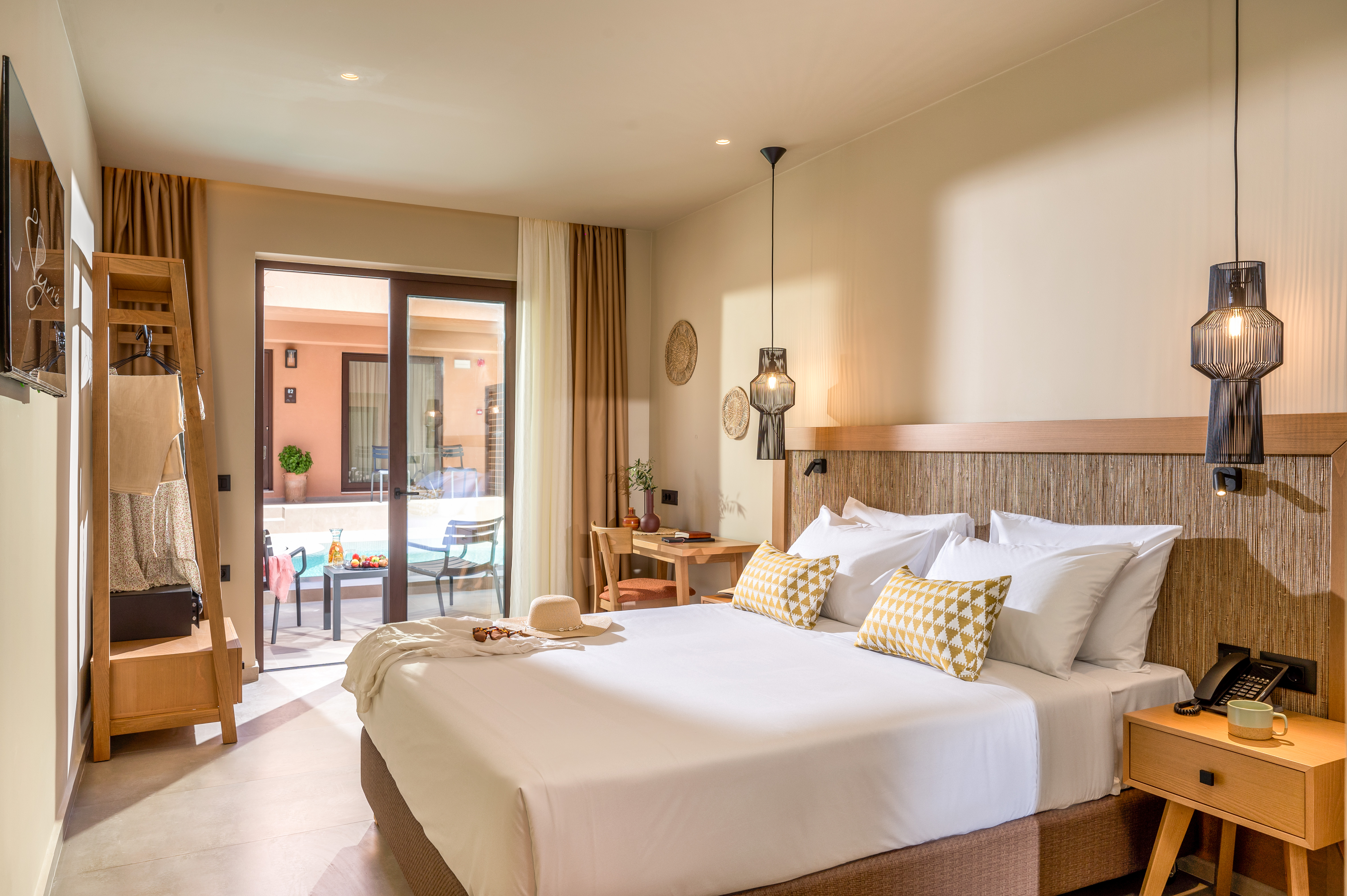 Double Deluxe Pool View