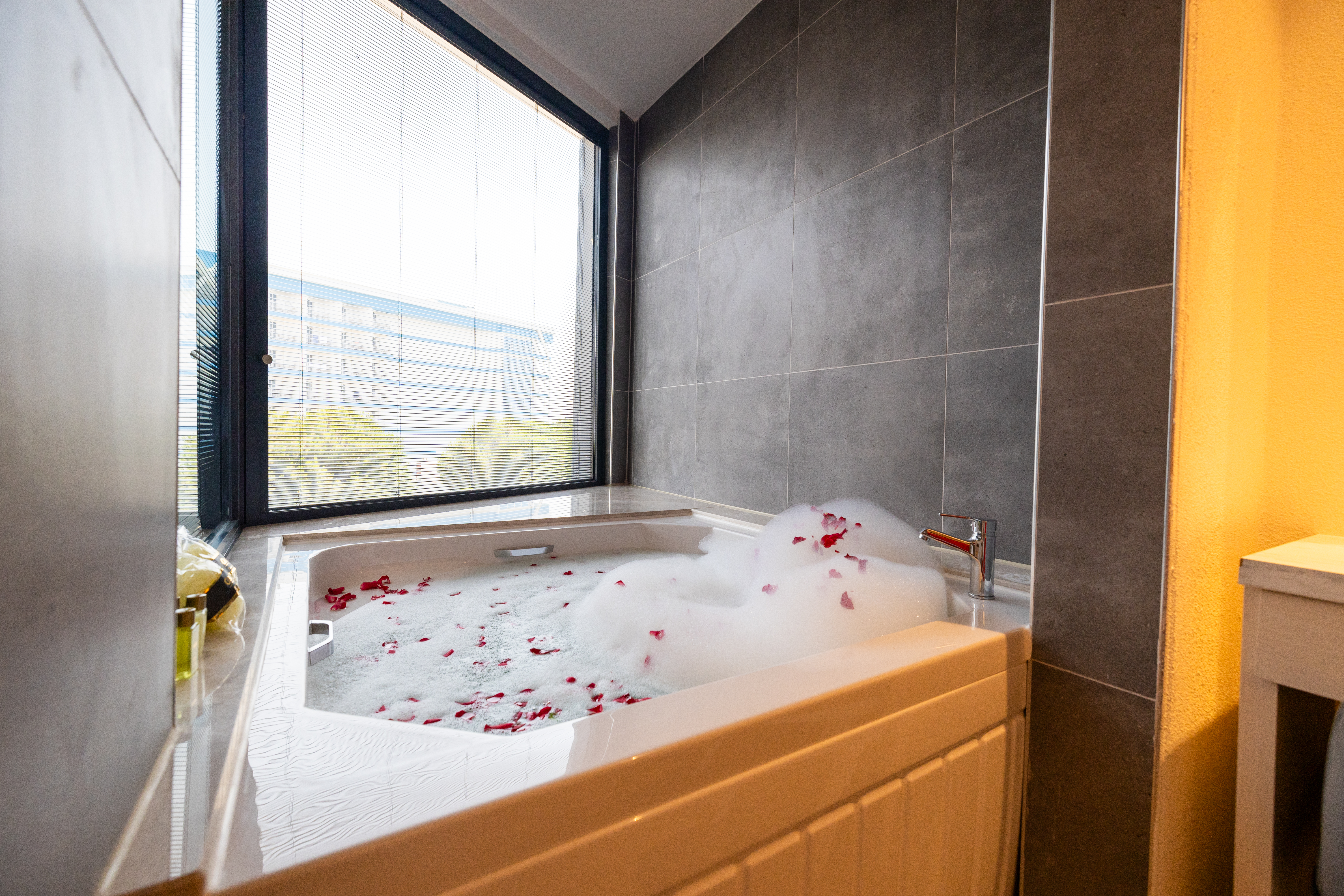 Double Single Side Sea View