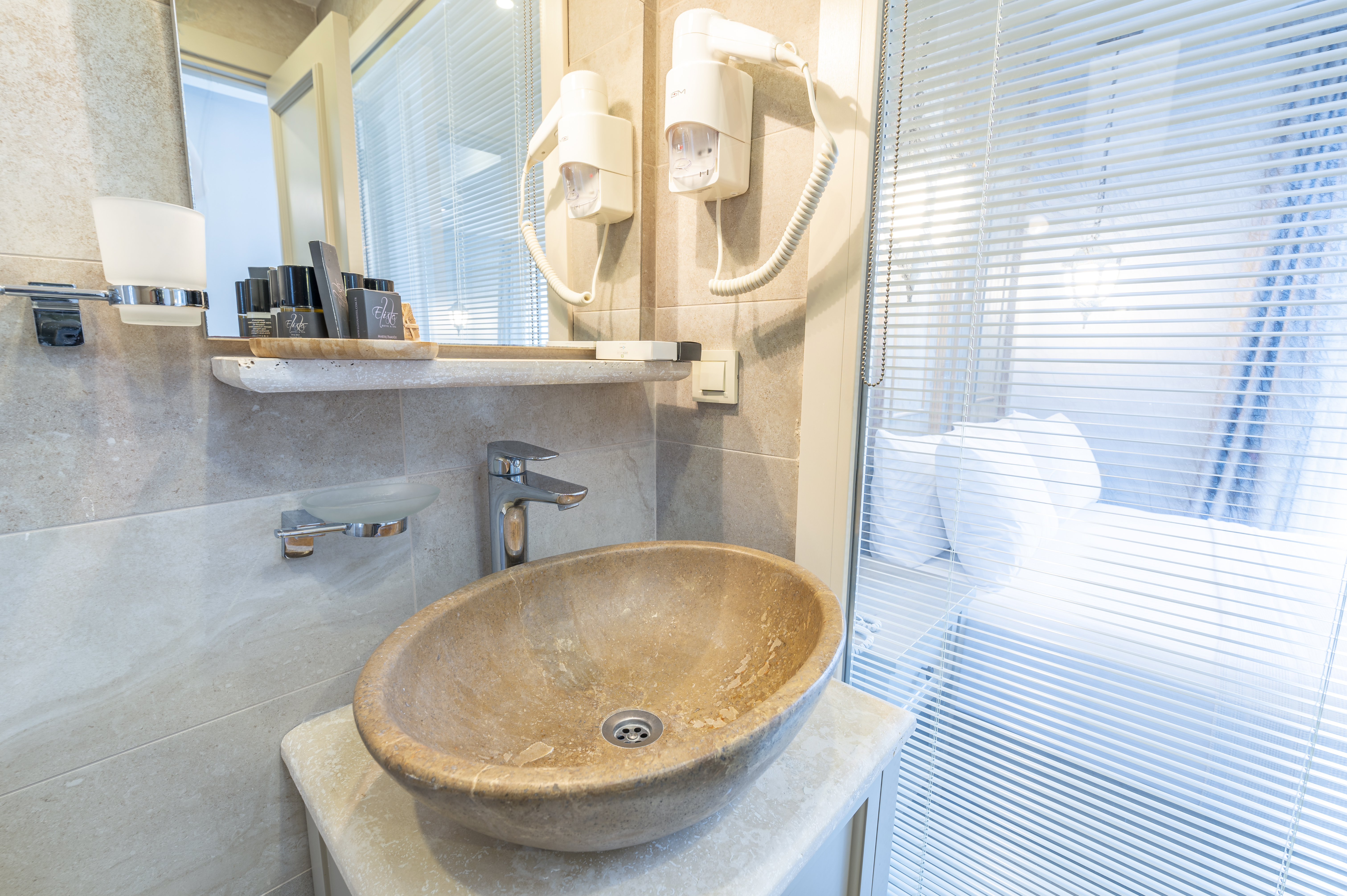 Double or Twin Standard