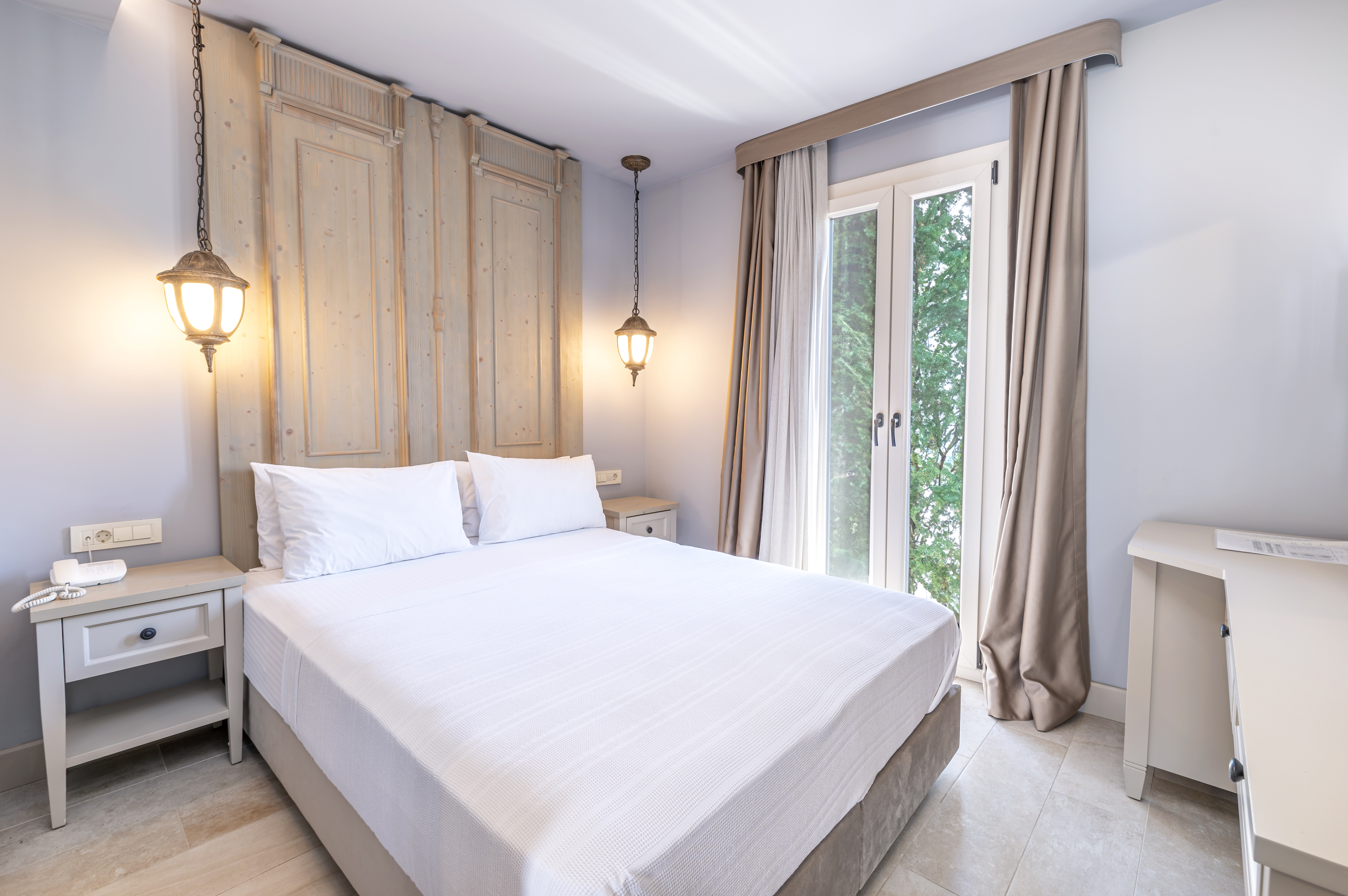 Double or Twin Standard