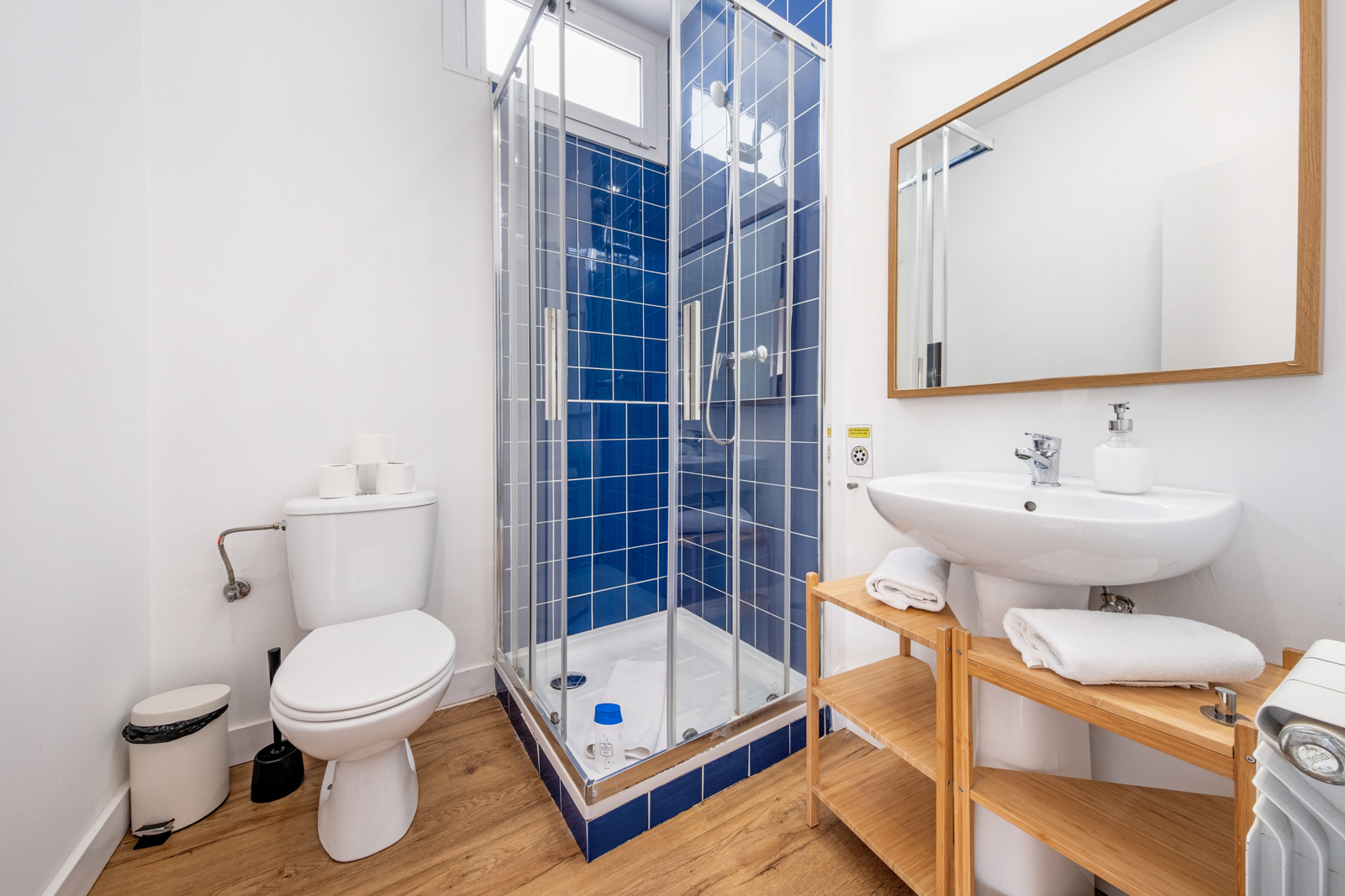 Apartment Capacity 5 Three Bedroom