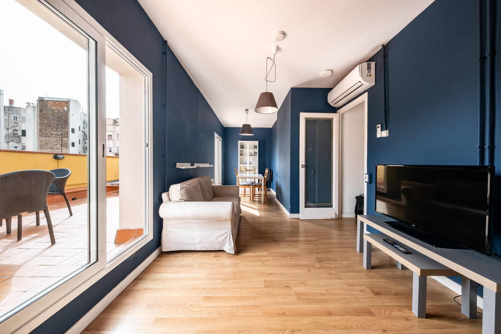 Apartment Capacity 5 Three Bedroom