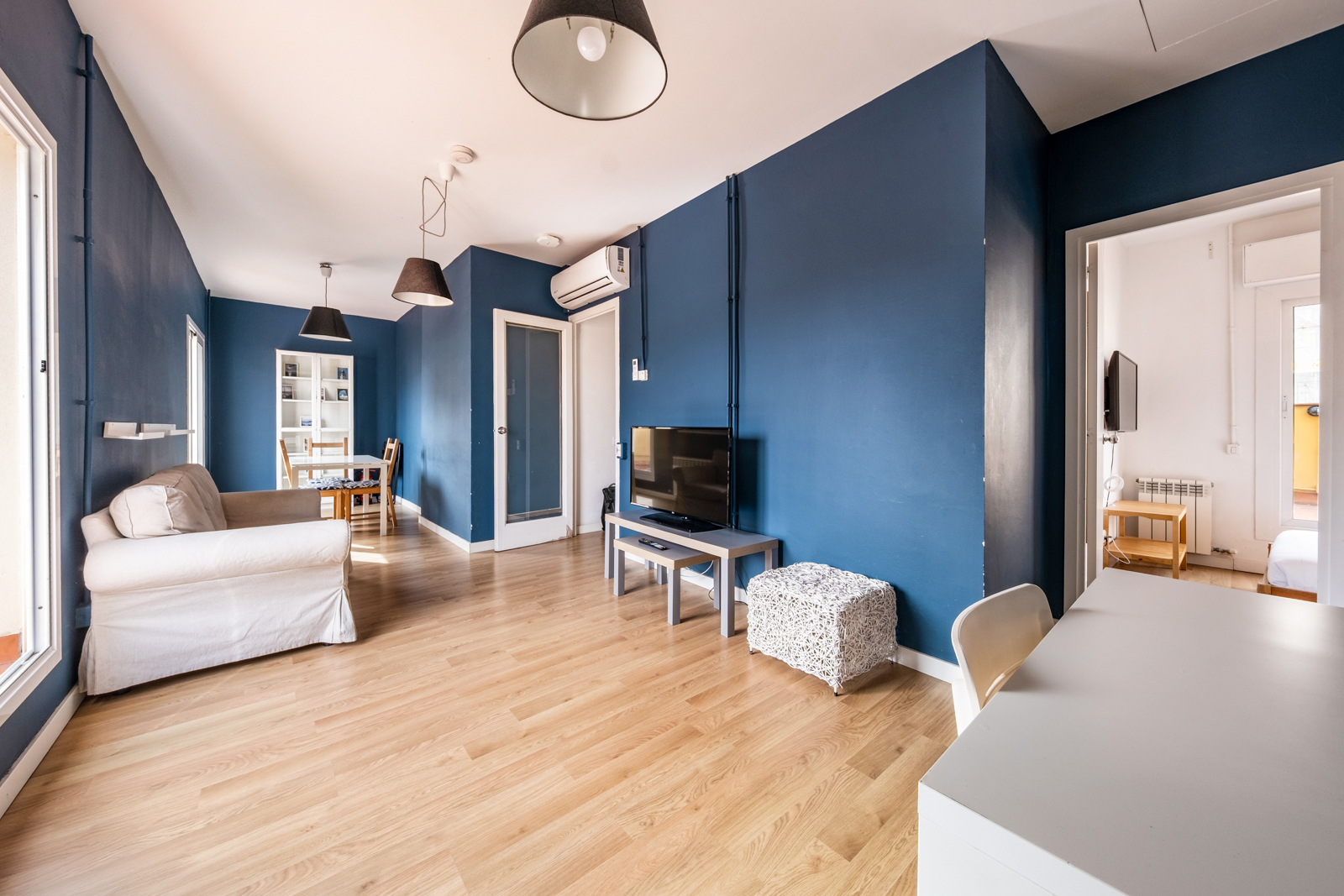 Apartment Capacity 5 Three Bedroom