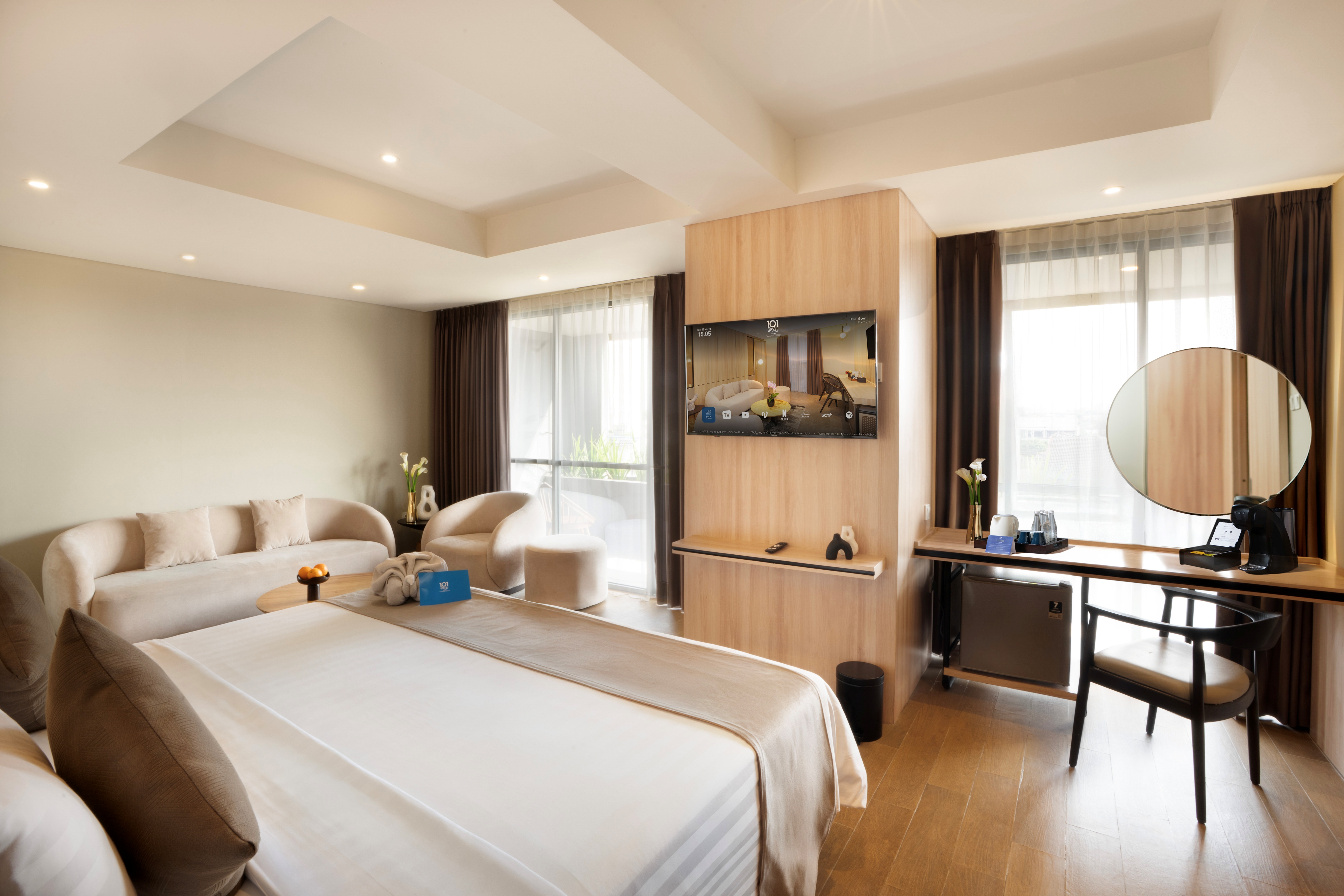 Suite Deluxe with Balcony