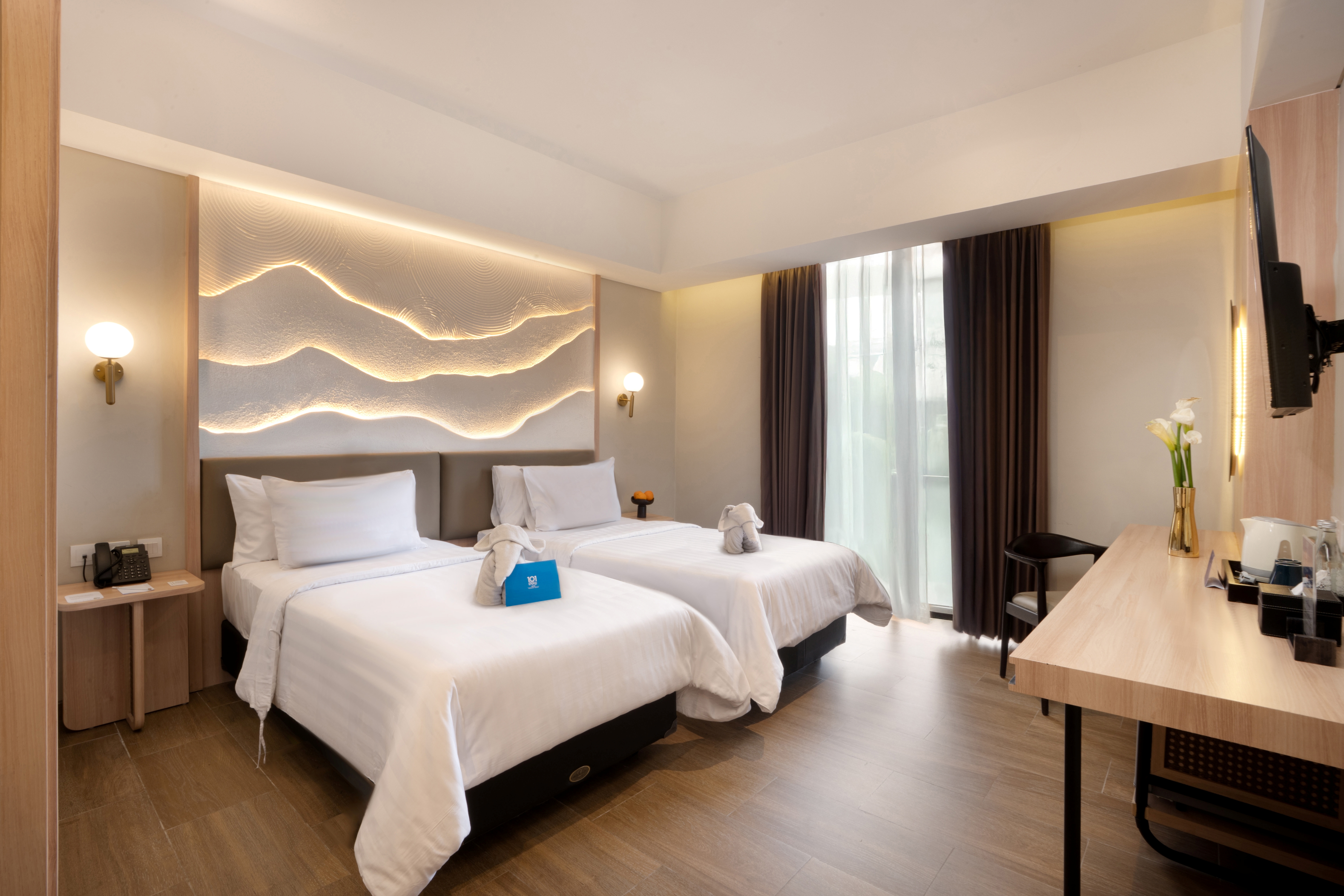 Double or Twin Deluxe