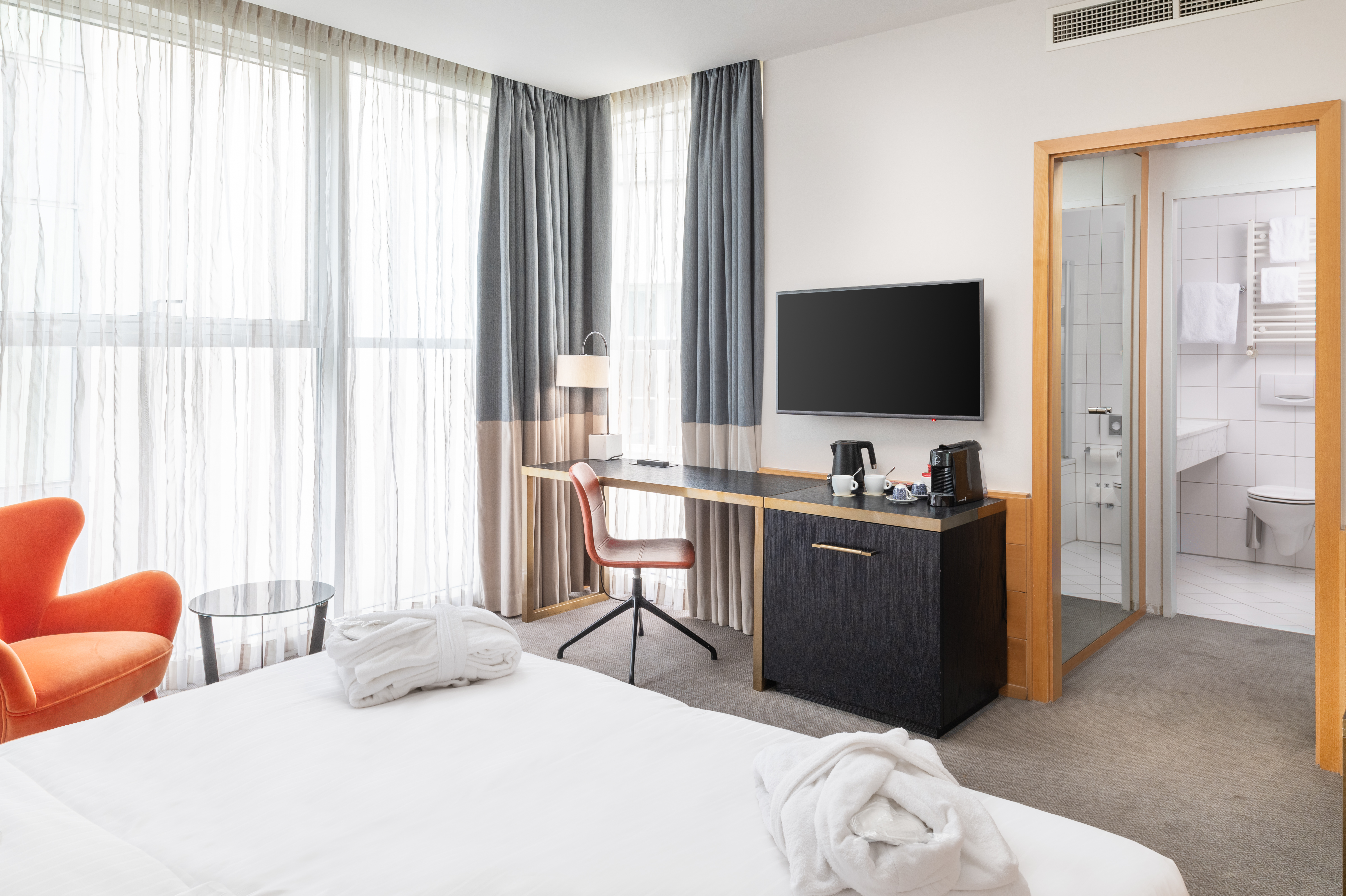 Double Single Guest Room