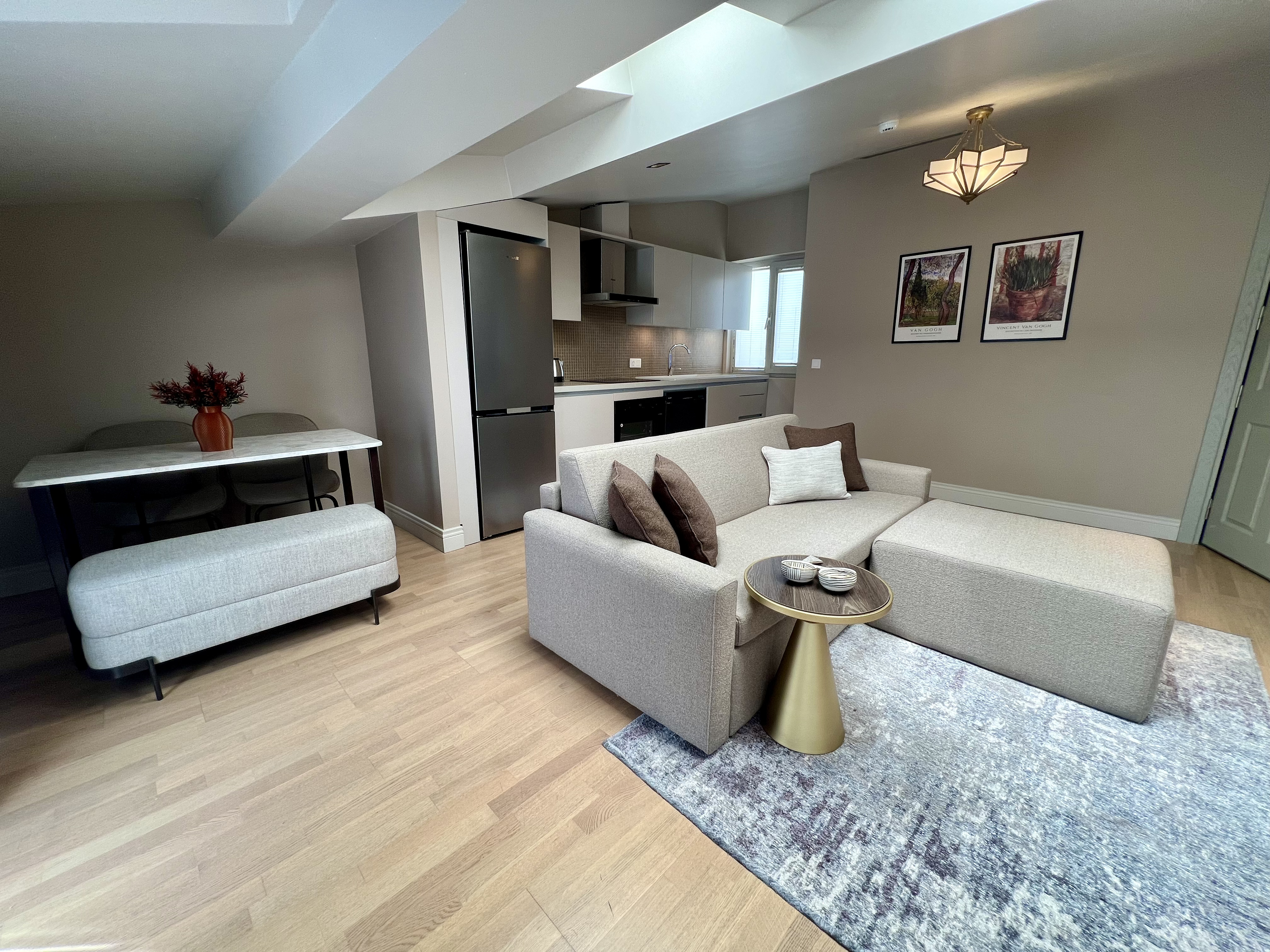 Suite with Balcony with Views