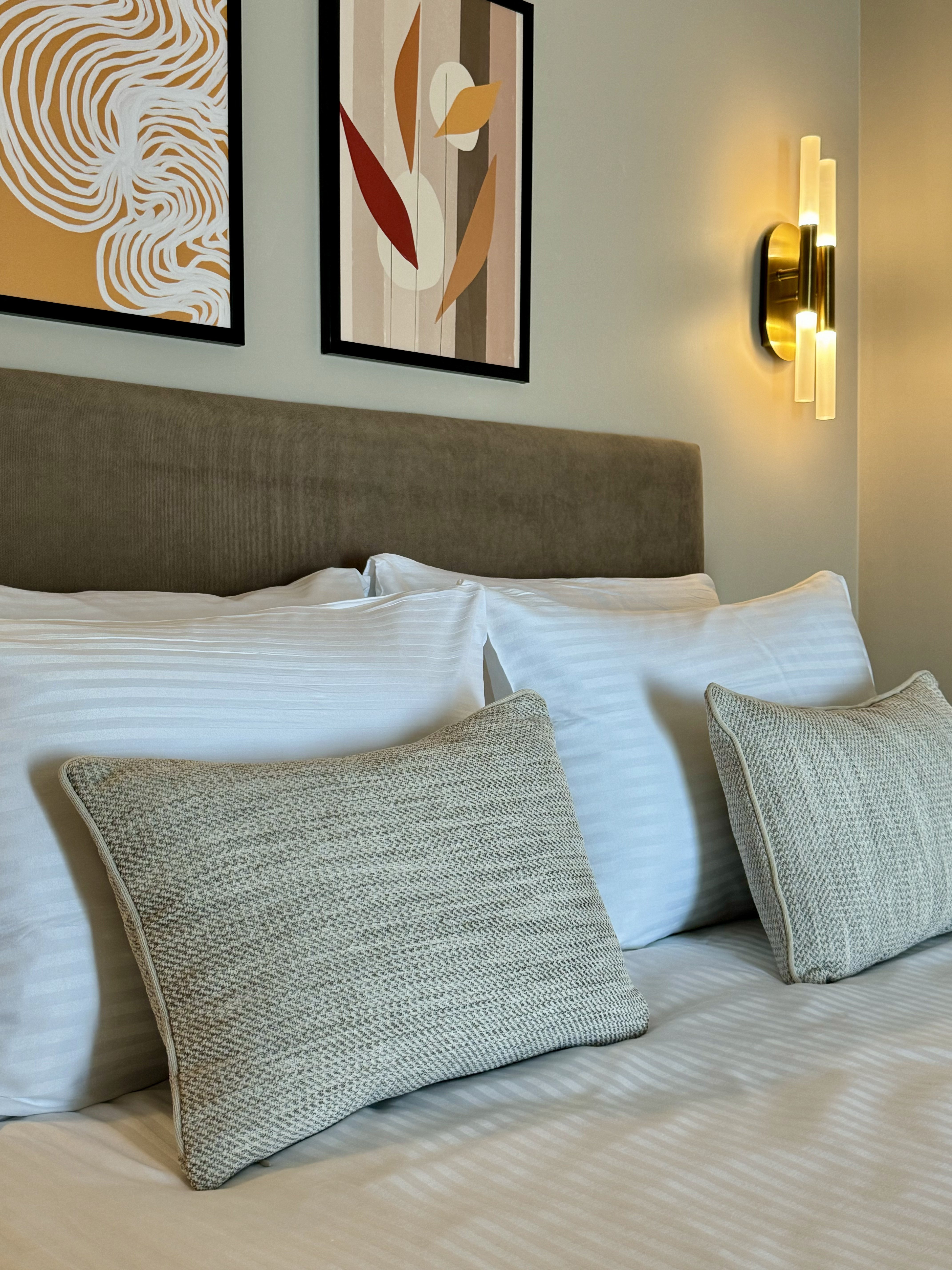 Suite with Balcony with Views